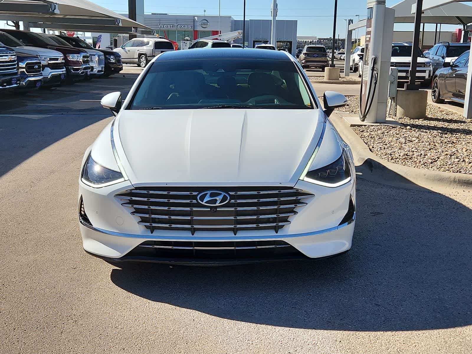 used 2022 Hyundai Sonata Hybrid car, priced at $17,987
