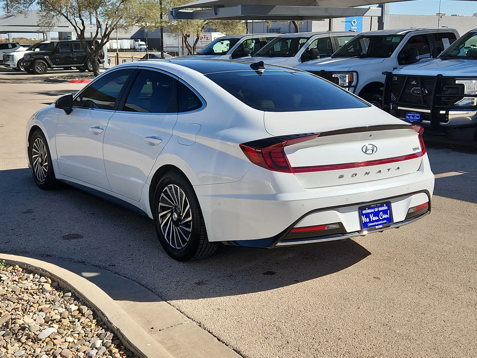 used 2022 Hyundai Sonata Hybrid car, priced at $17,987
