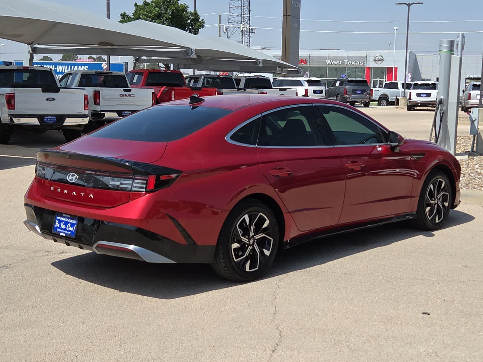 used 2024 Hyundai Sonata car, priced at $27,213
