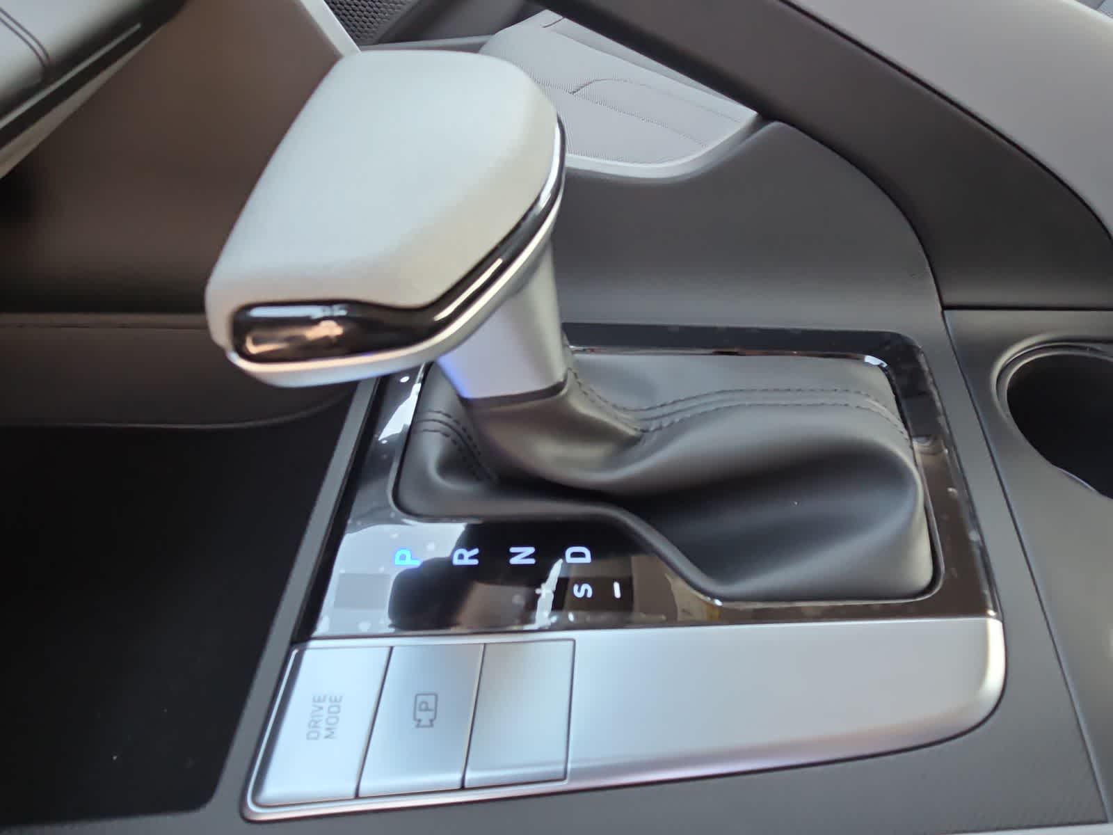 new 2026 Hyundai Elantra car, priced at $23,785