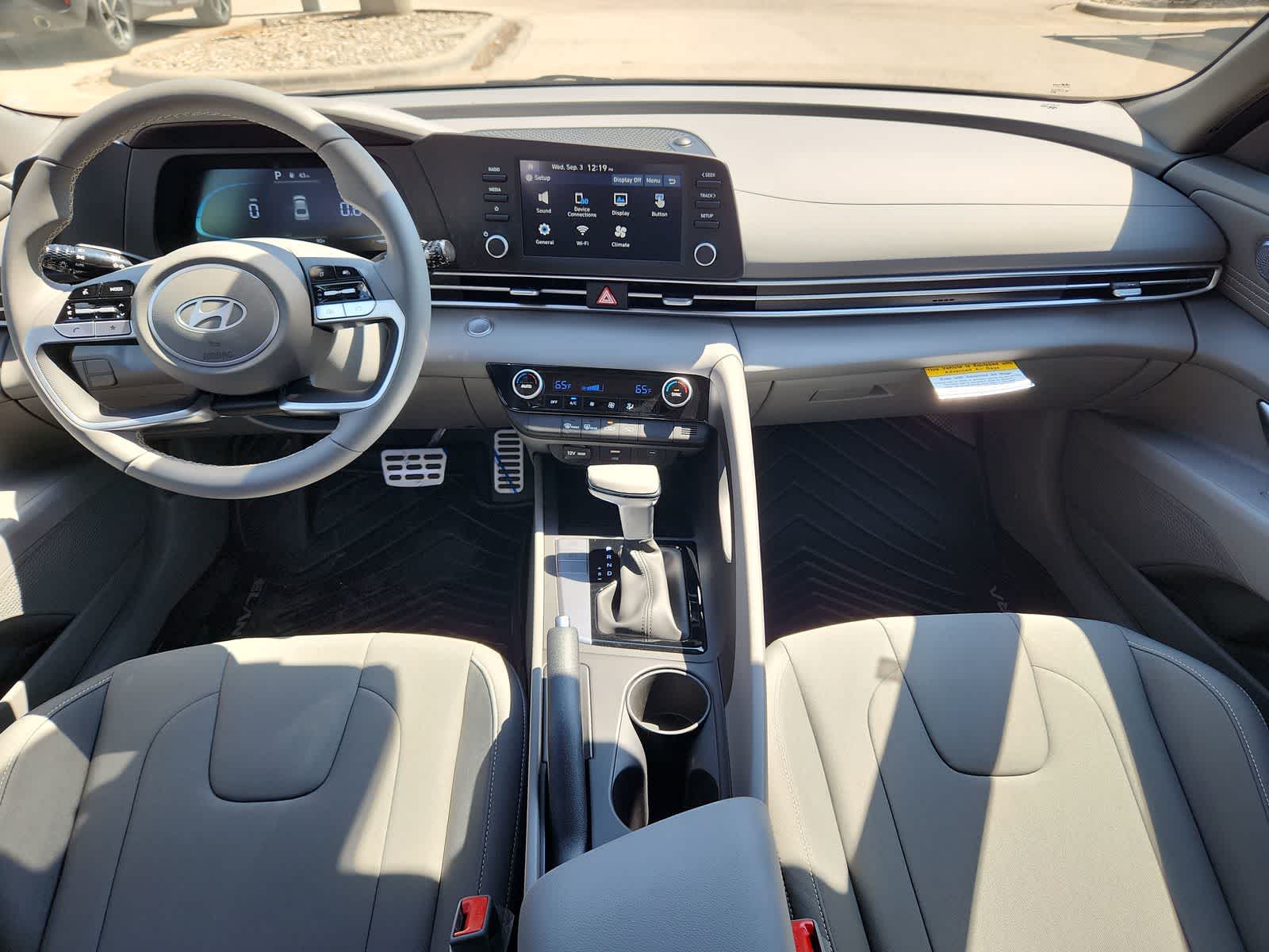 new 2025 Hyundai Elantra car, priced at $25,125