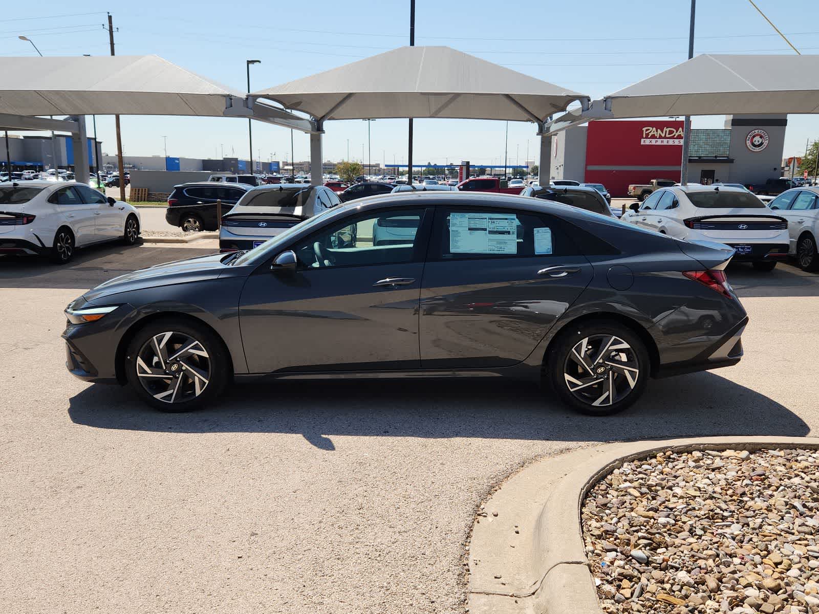 new 2025 Hyundai Elantra car, priced at $25,125