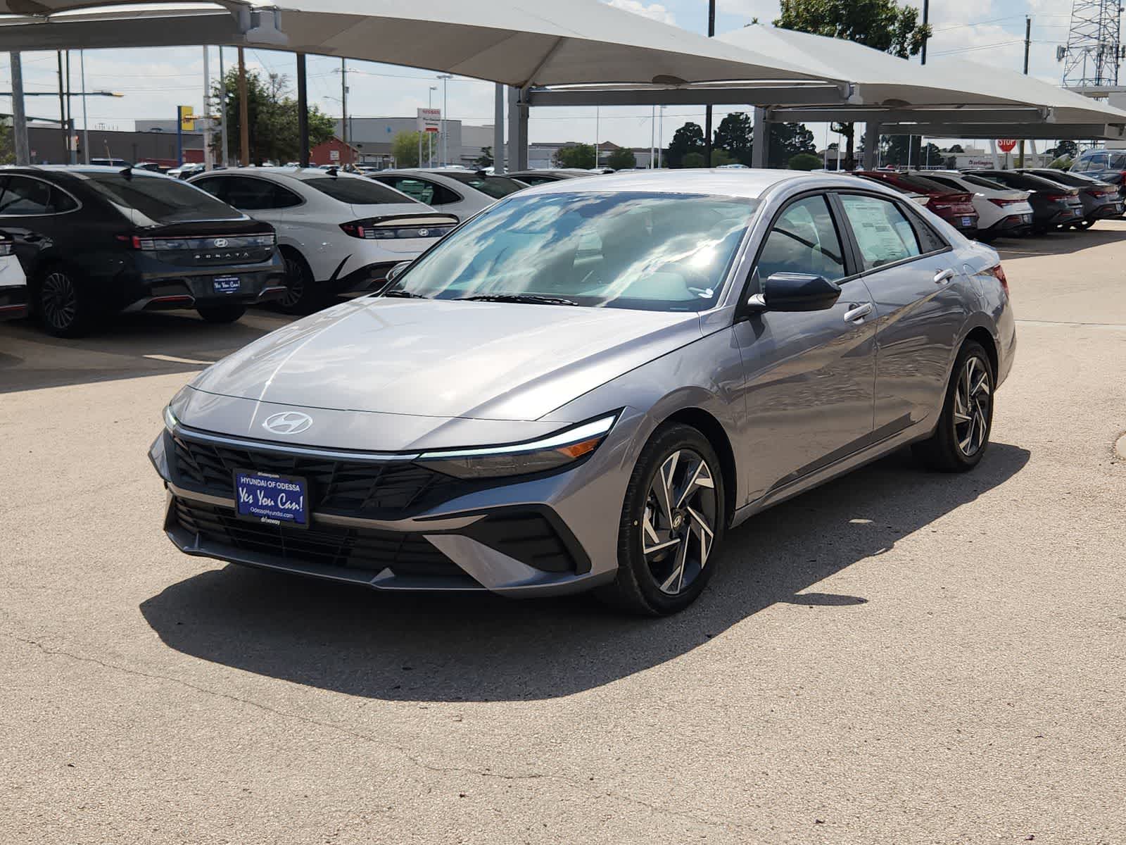 new 2025 Hyundai Elantra car, priced at $24,385
