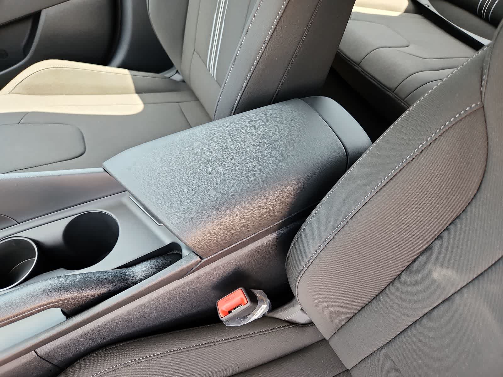 new 2025 Hyundai Elantra car, priced at $24,090