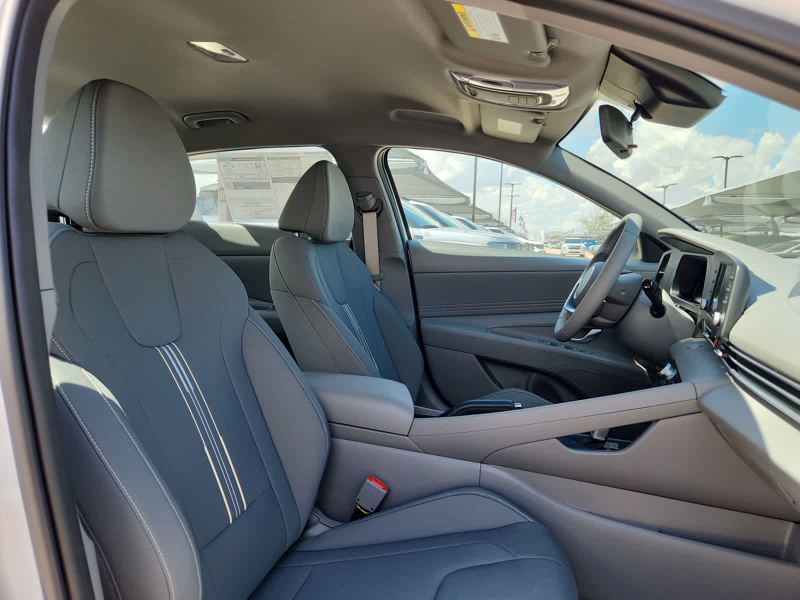 new 2025 Hyundai Elantra car, priced at $24,875