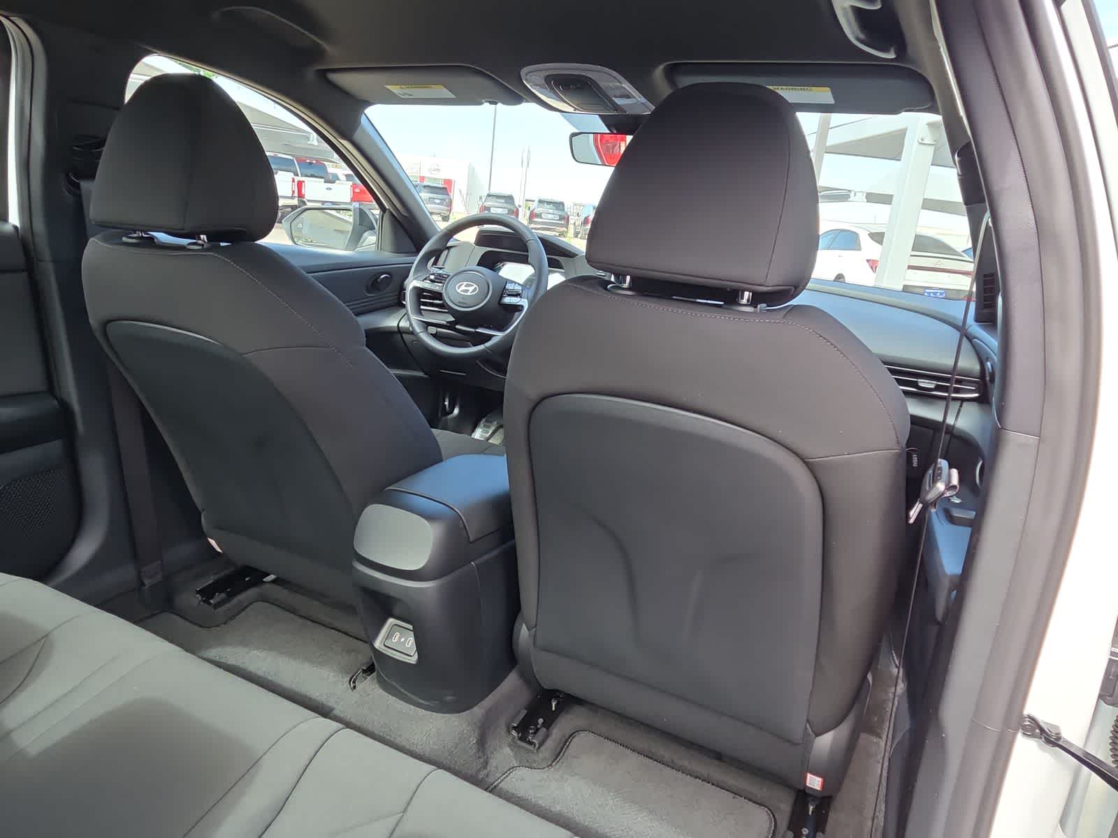 new 2025 Hyundai Elantra car, priced at $25,635