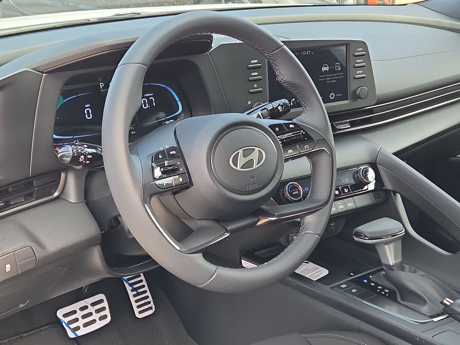 new 2025 Hyundai Elantra car, priced at $25,635