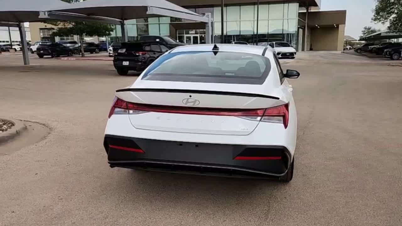 new 2025 Hyundai Elantra Hybrid car, priced at $29,660