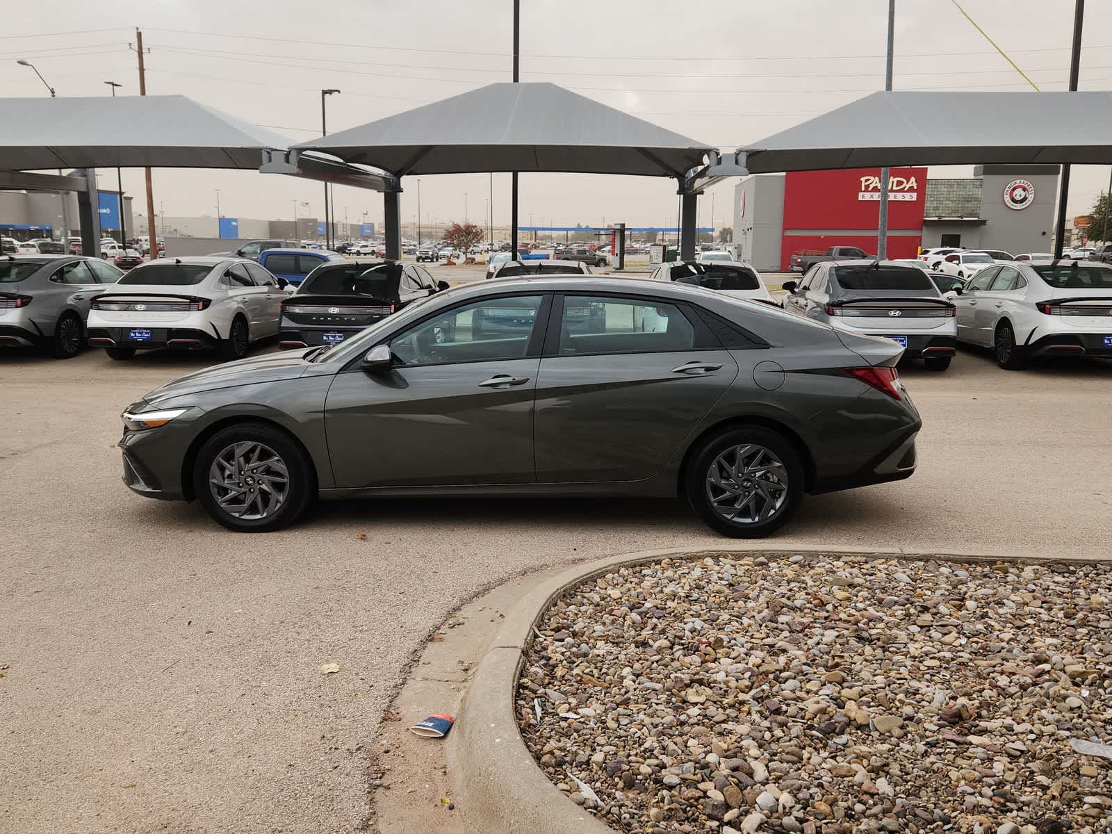 used 2025 Hyundai Elantra Hybrid car, priced at $20,386