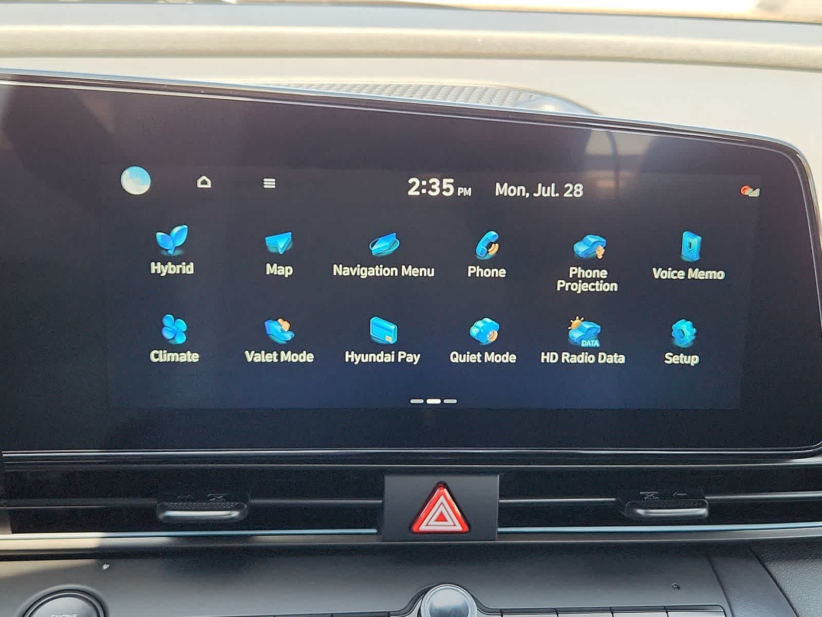 new 2025 Hyundai Elantra Hybrid car, priced at $29,730