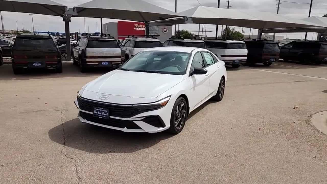 new 2025 Hyundai Elantra Hybrid car, priced at $29,685
