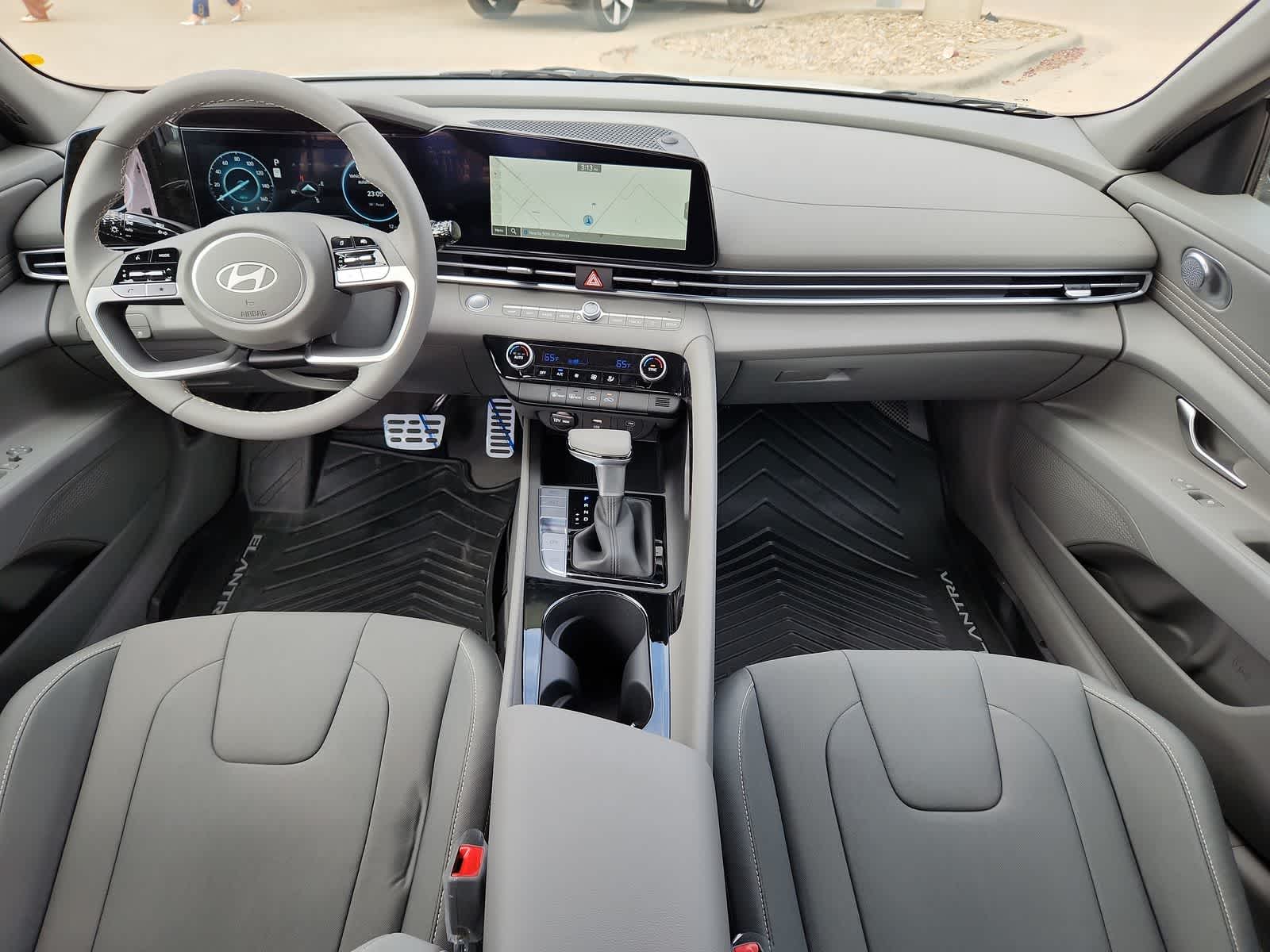 new 2025 Hyundai Elantra Hybrid car, priced at $29,685