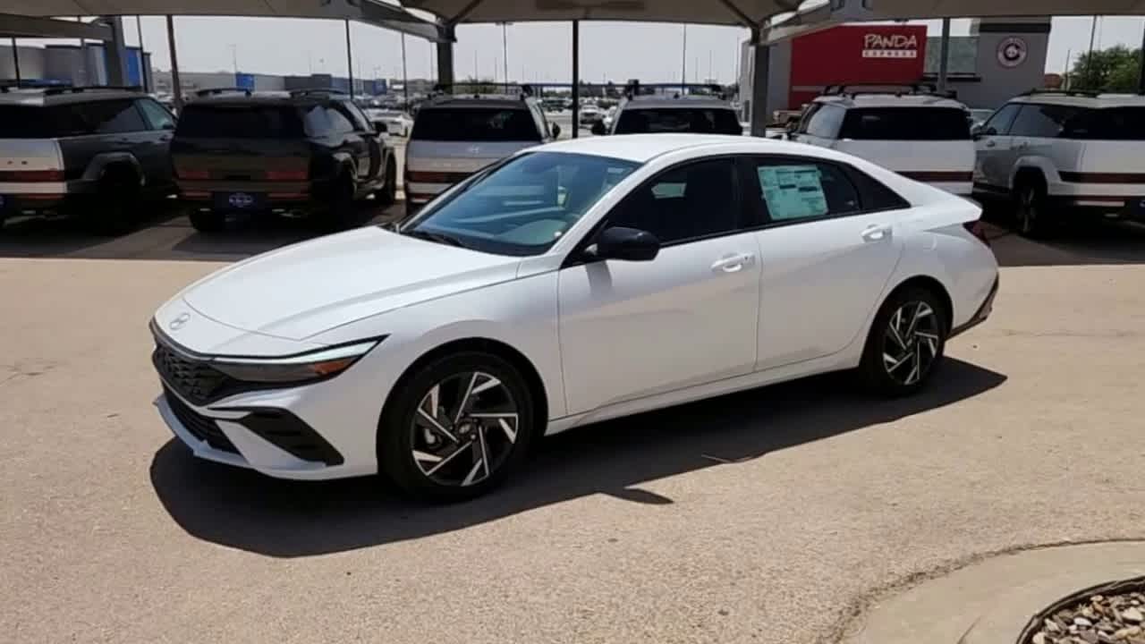 new 2025 Hyundai Elantra Hybrid car, priced at $29,470