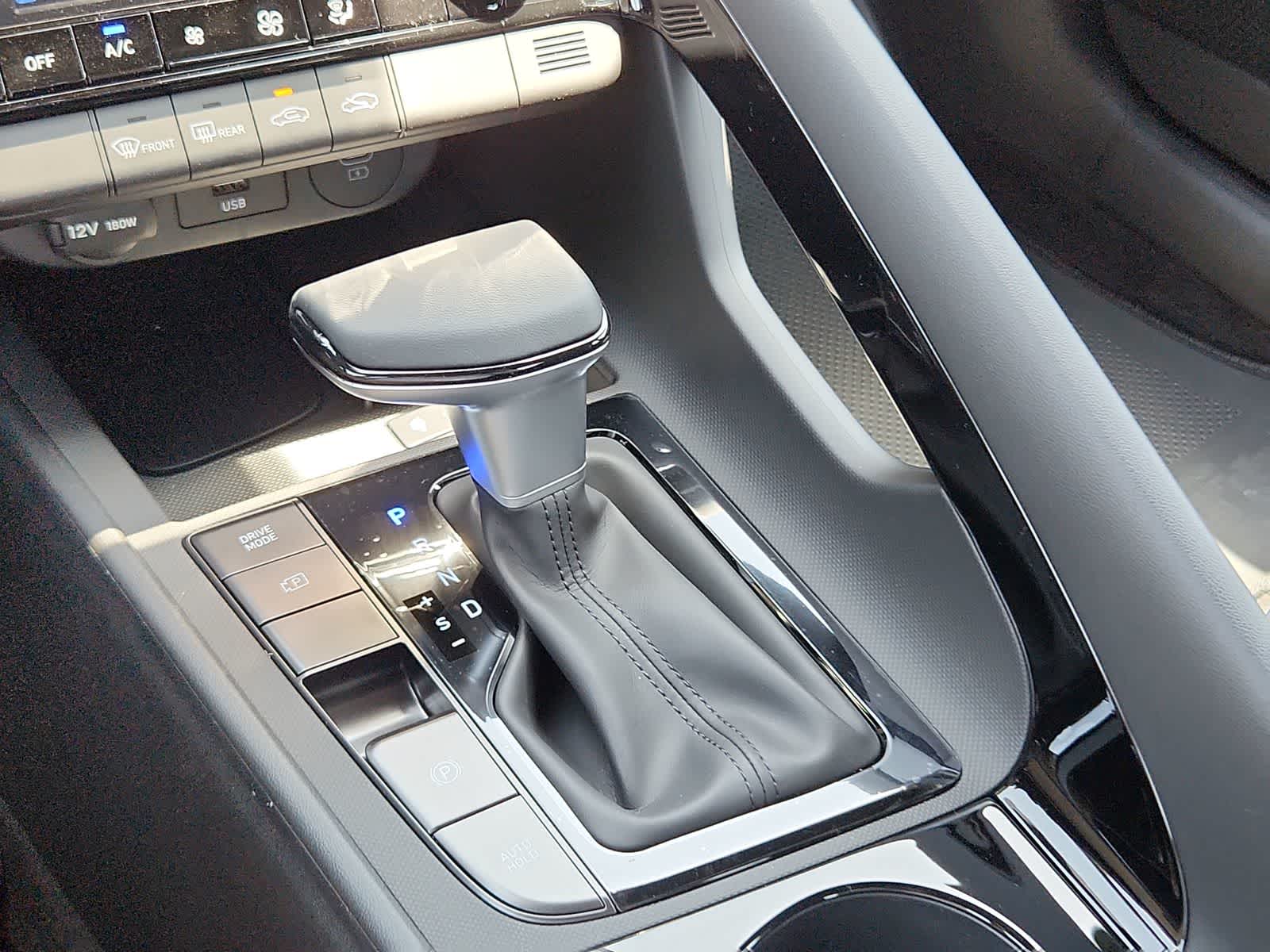 new 2025 Hyundai Elantra Hybrid car, priced at $29,470