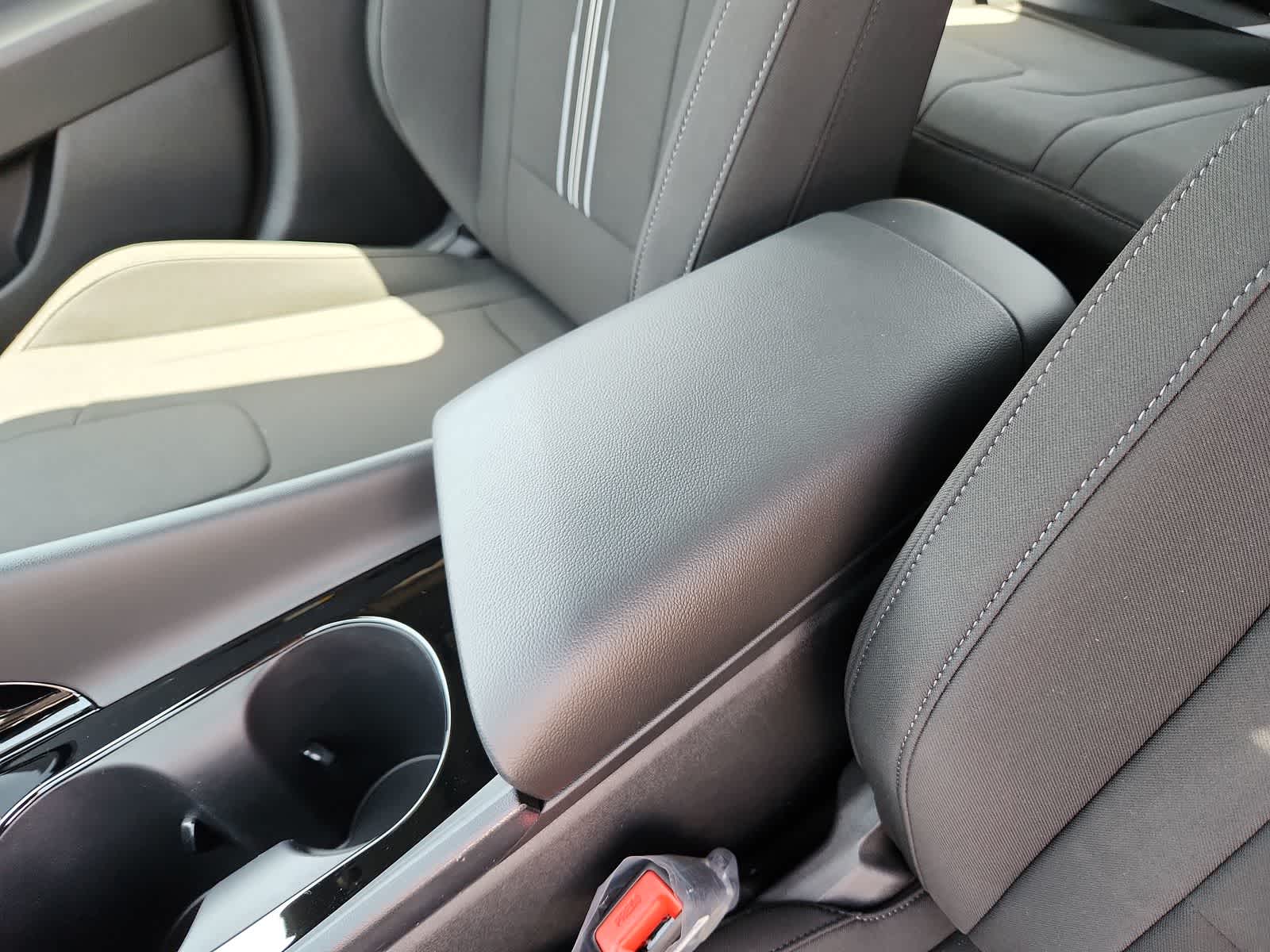 new 2025 Hyundai Elantra Hybrid car, priced at $29,470