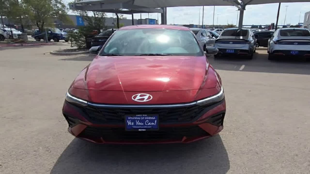 new 2025 Hyundai Elantra Hybrid car, priced at $29,840