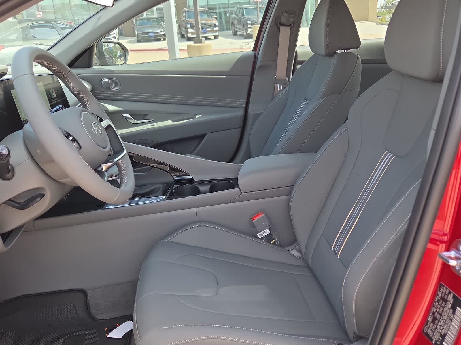 new 2025 Hyundai Elantra Hybrid car, priced at $29,840