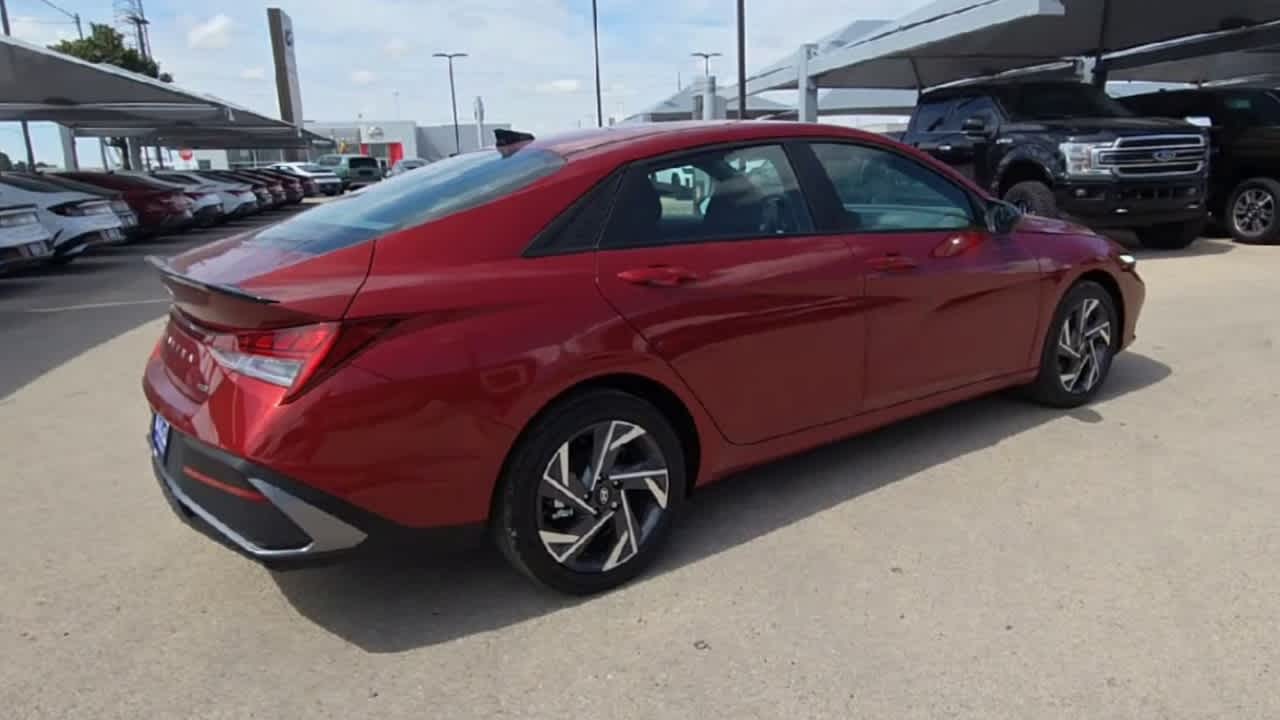 new 2025 Hyundai Elantra Hybrid car, priced at $29,840