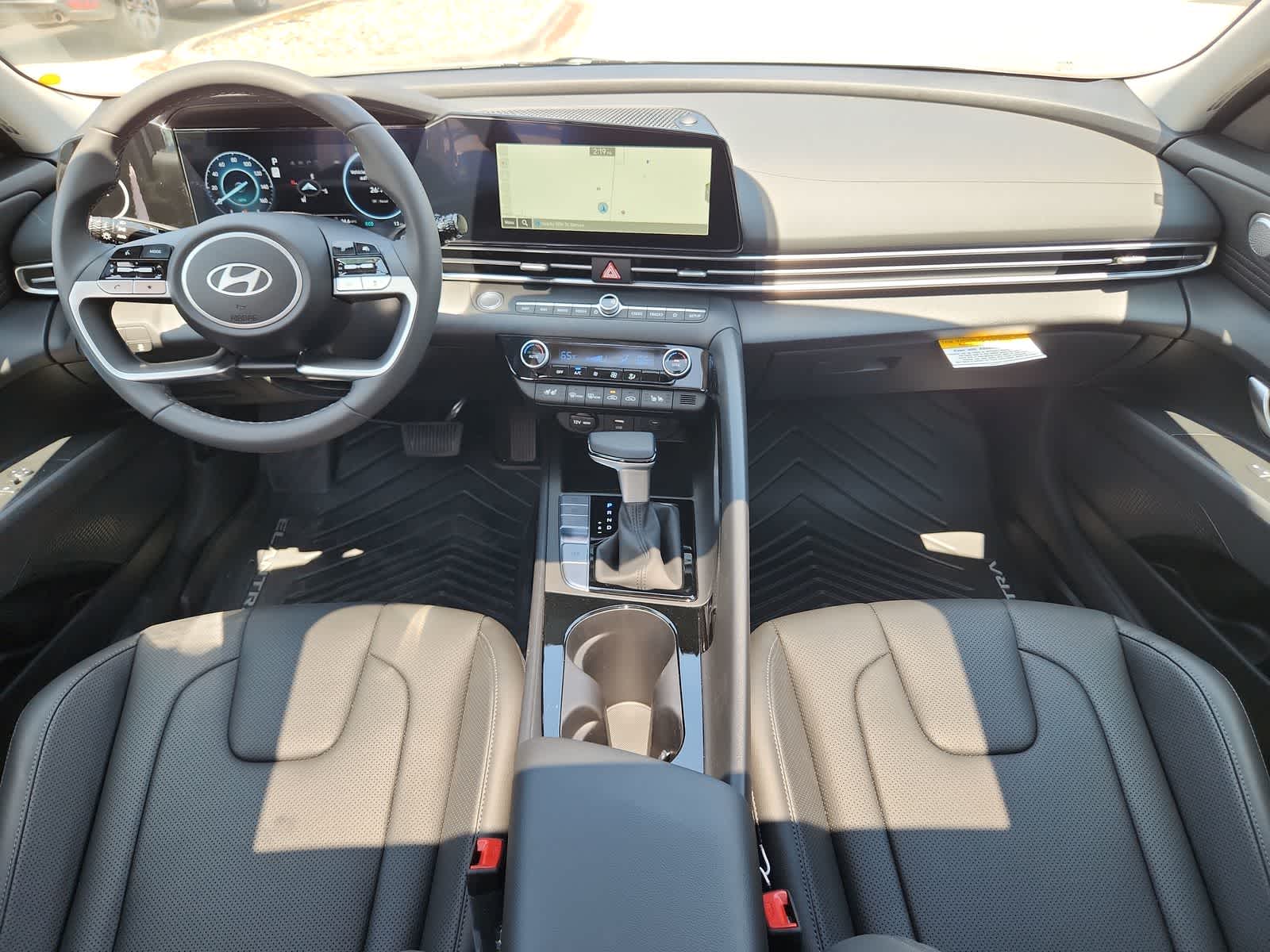 new 2025 Hyundai Elantra Hybrid car, priced at $29,560