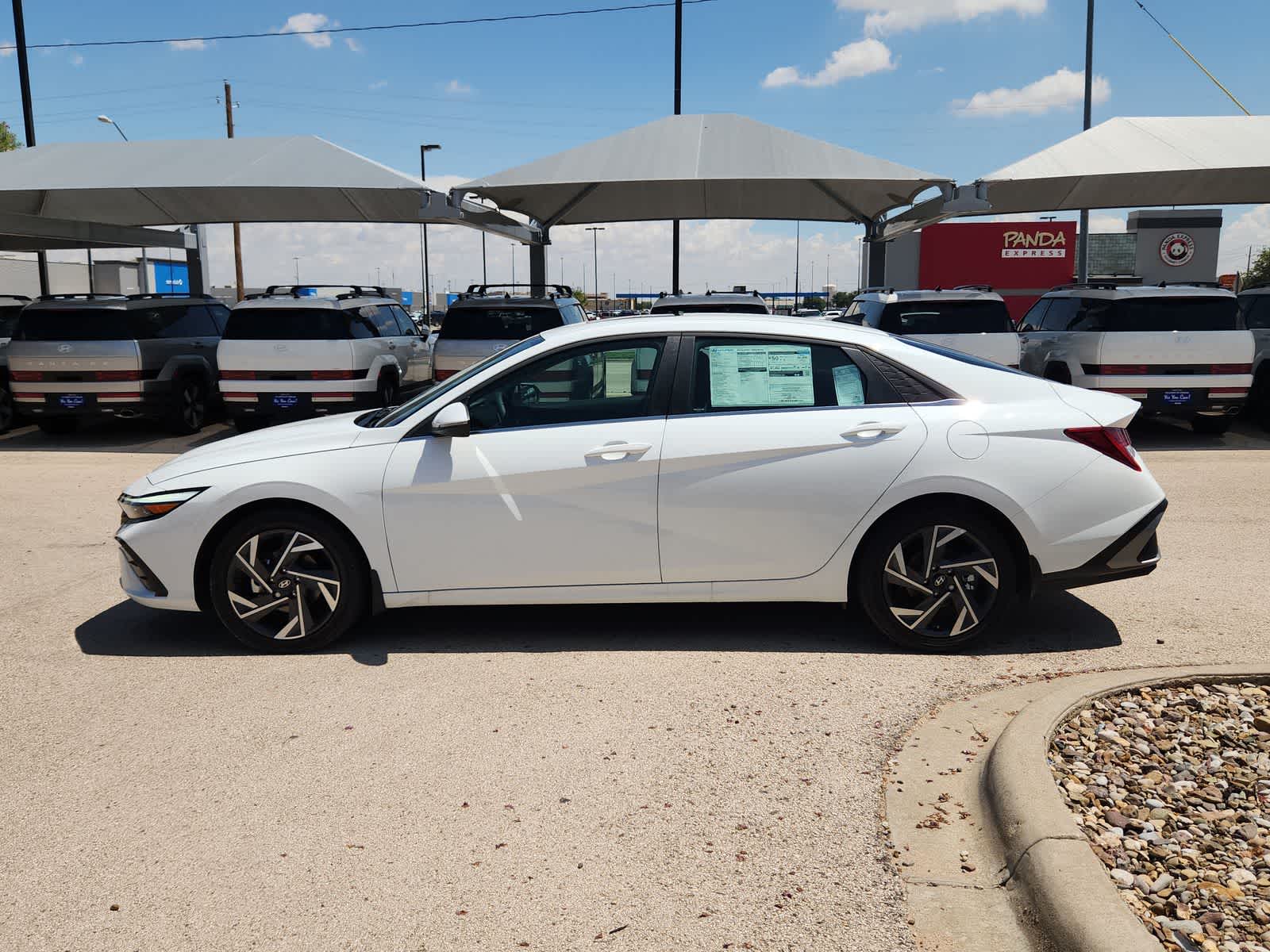 new 2025 Hyundai Elantra Hybrid car, priced at $29,560