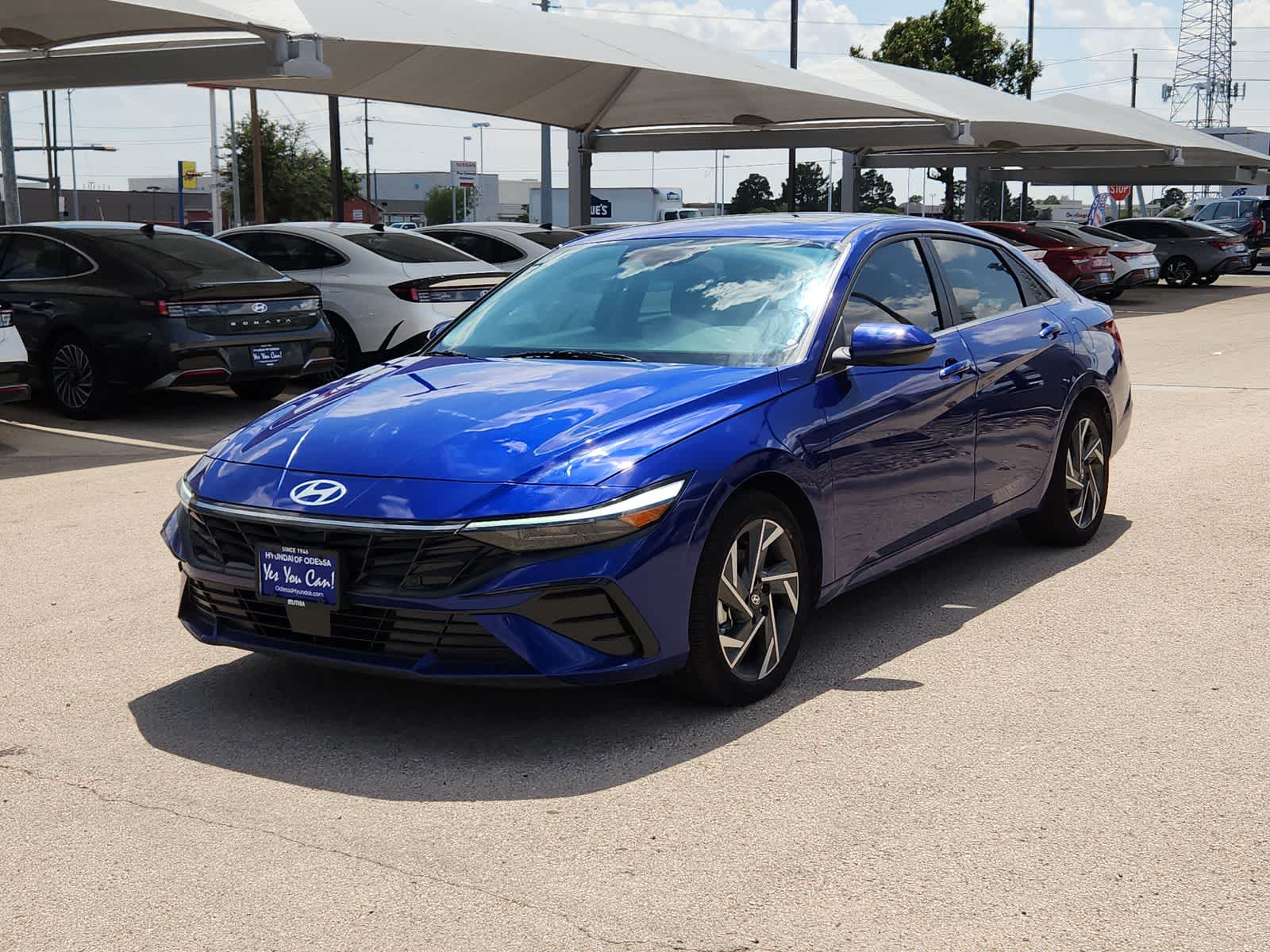 new 2025 Hyundai Elantra Hybrid car, priced at $28,100