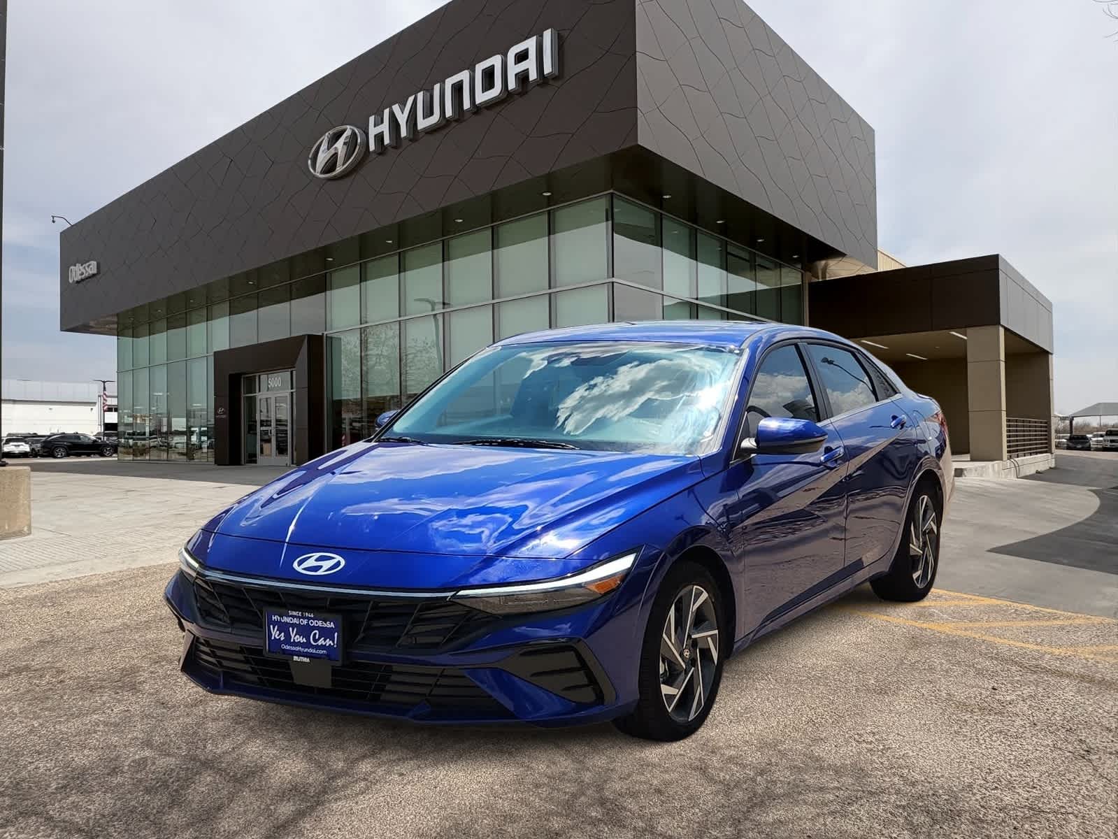 new 2025 Hyundai Elantra Hybrid car, priced at $30,600