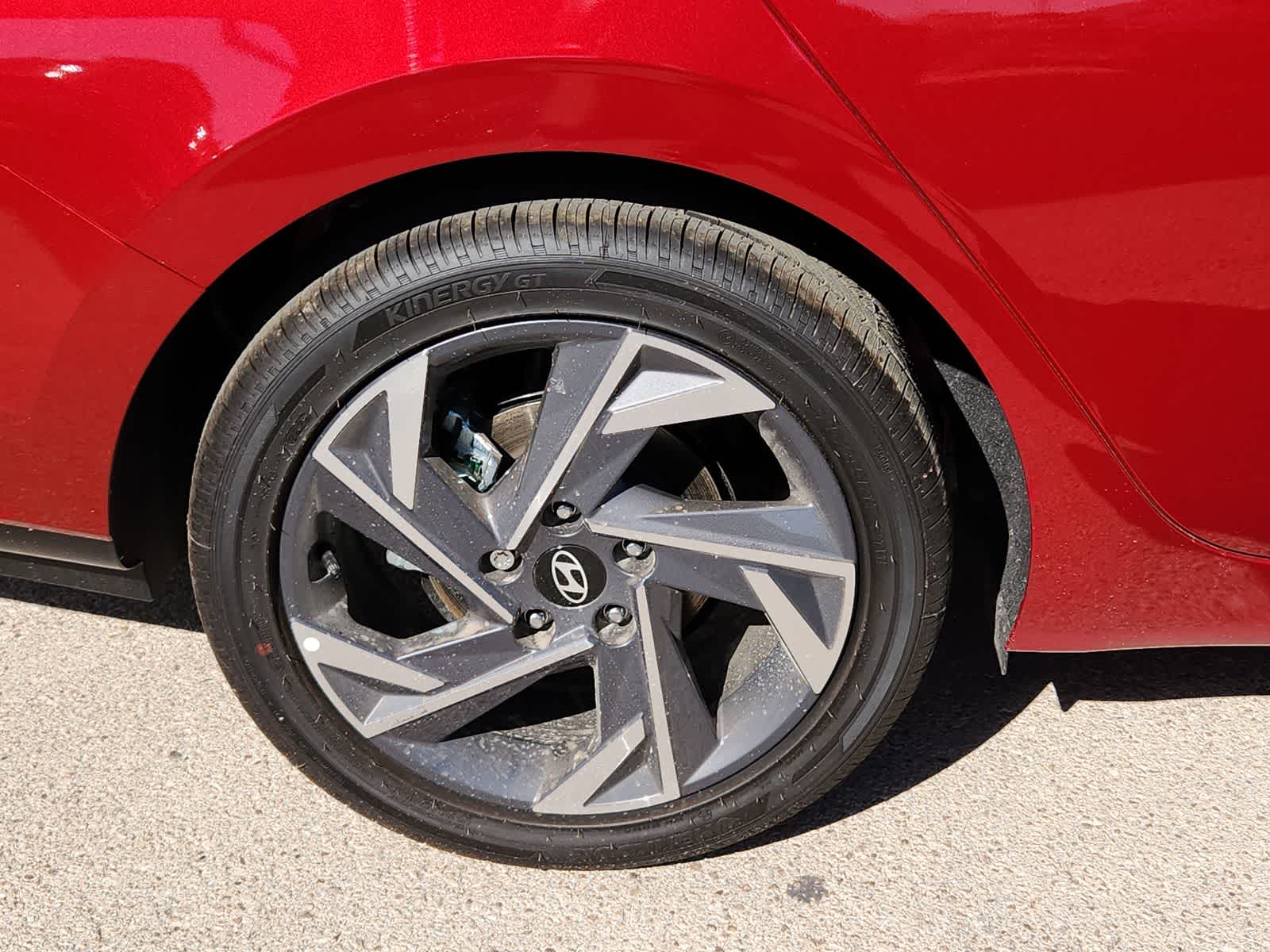 new 2025 Hyundai Elantra car, priced at $28,380