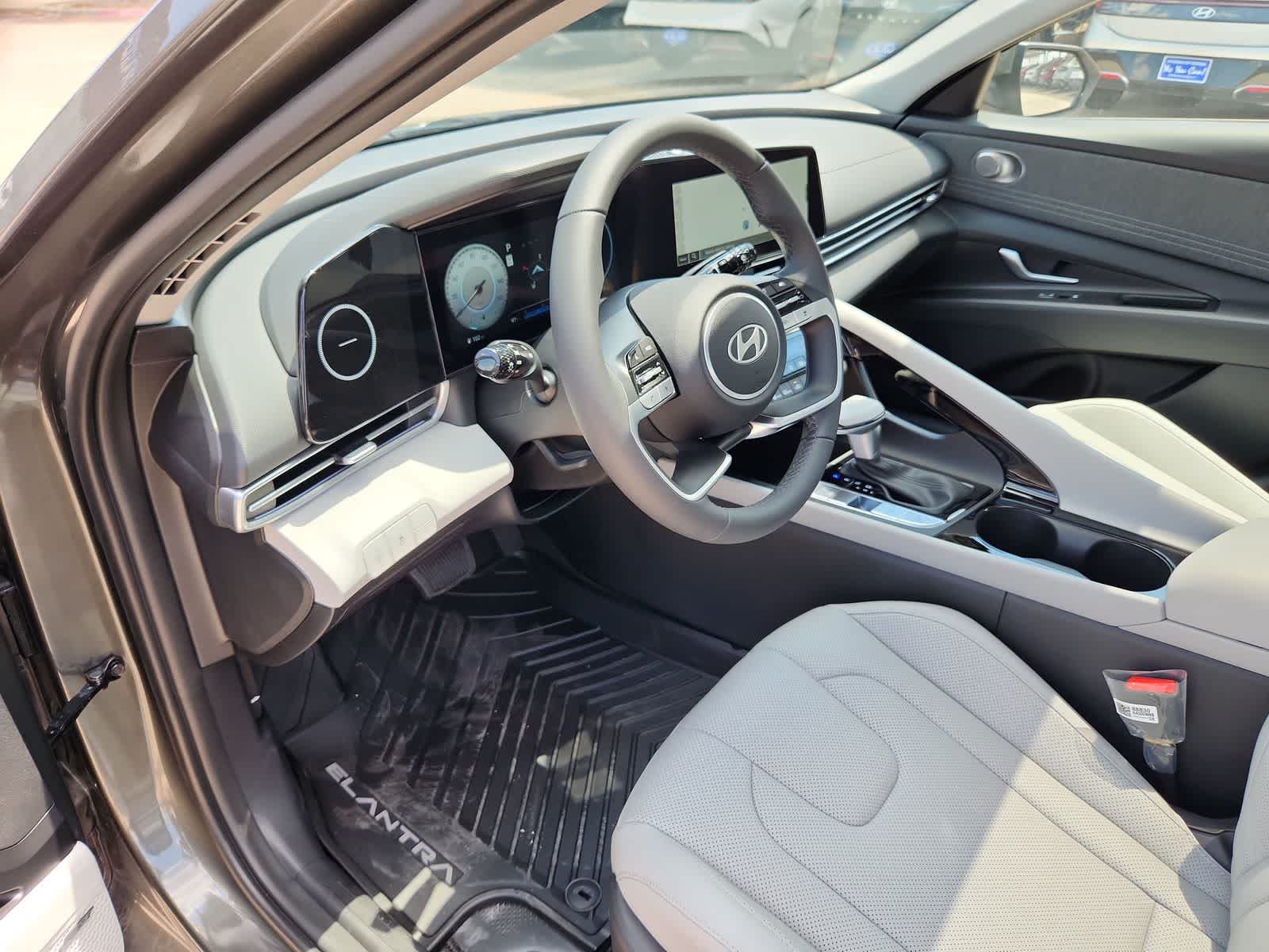 new 2025 Hyundai Elantra car, priced at $28,580