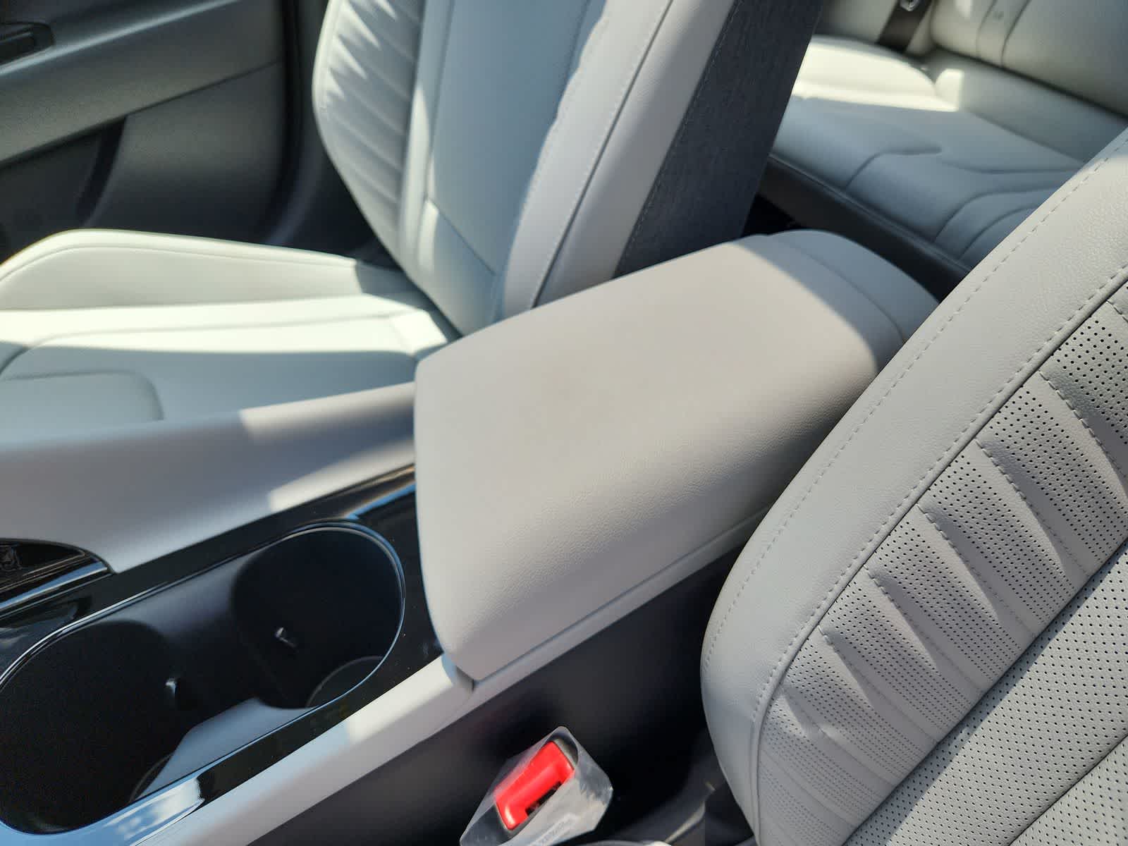 new 2025 Hyundai Elantra car, priced at $28,580