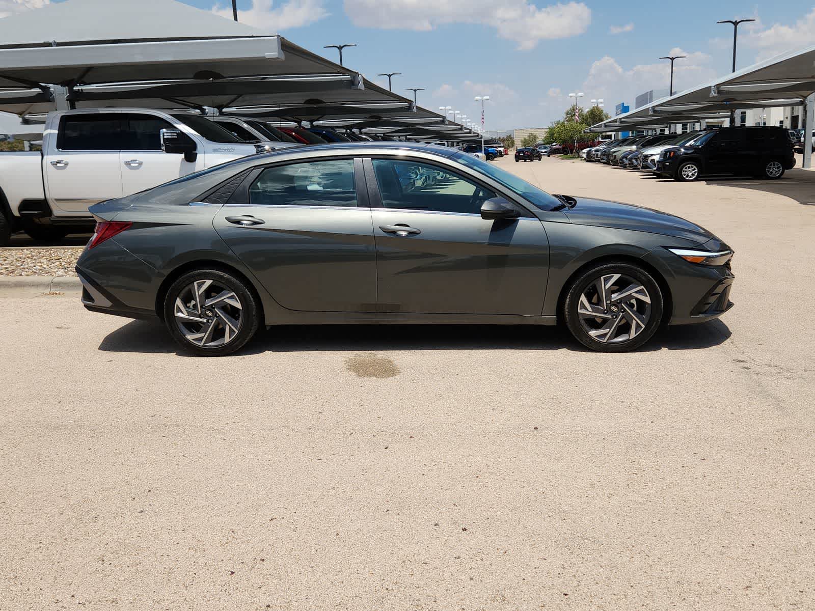 new 2025 Hyundai Elantra car, priced at $28,580