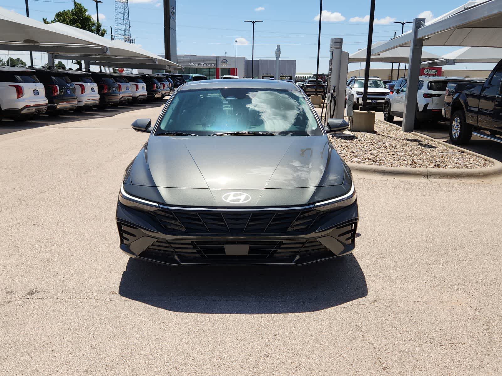 new 2025 Hyundai Elantra car, priced at $28,650