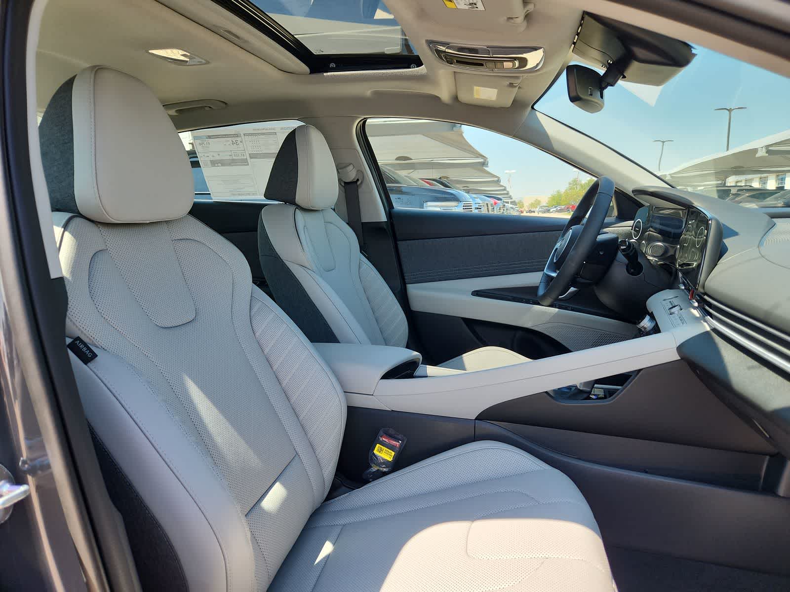 new 2025 Hyundai Elantra car, priced at $28,690