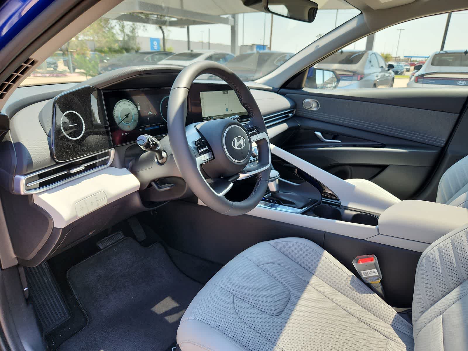 new 2025 Hyundai Elantra car, priced at $28,650