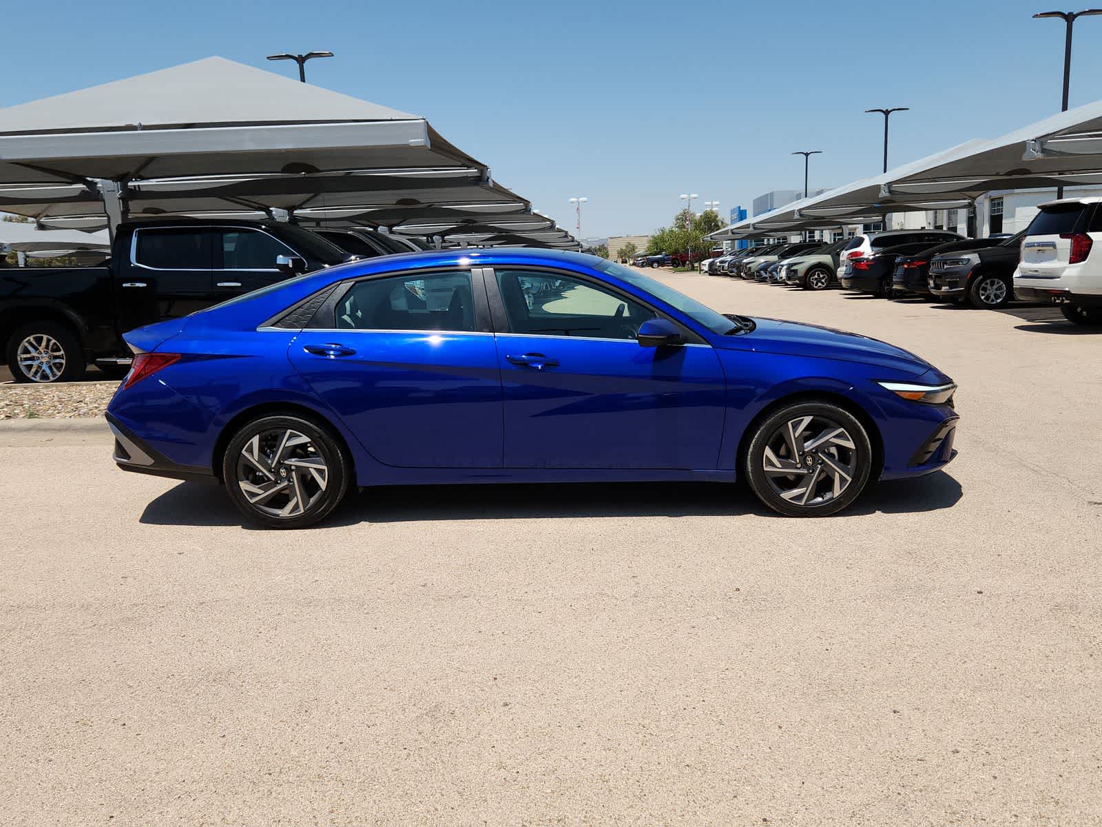 new 2025 Hyundai Elantra car, priced at $28,650