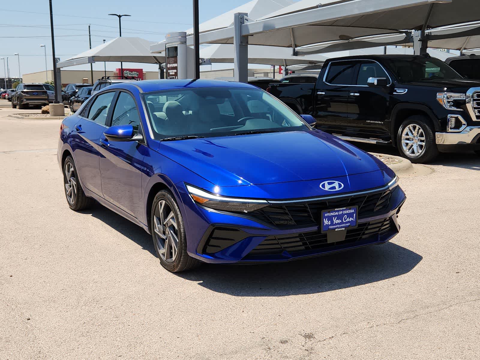 new 2025 Hyundai Elantra car, priced at $28,650