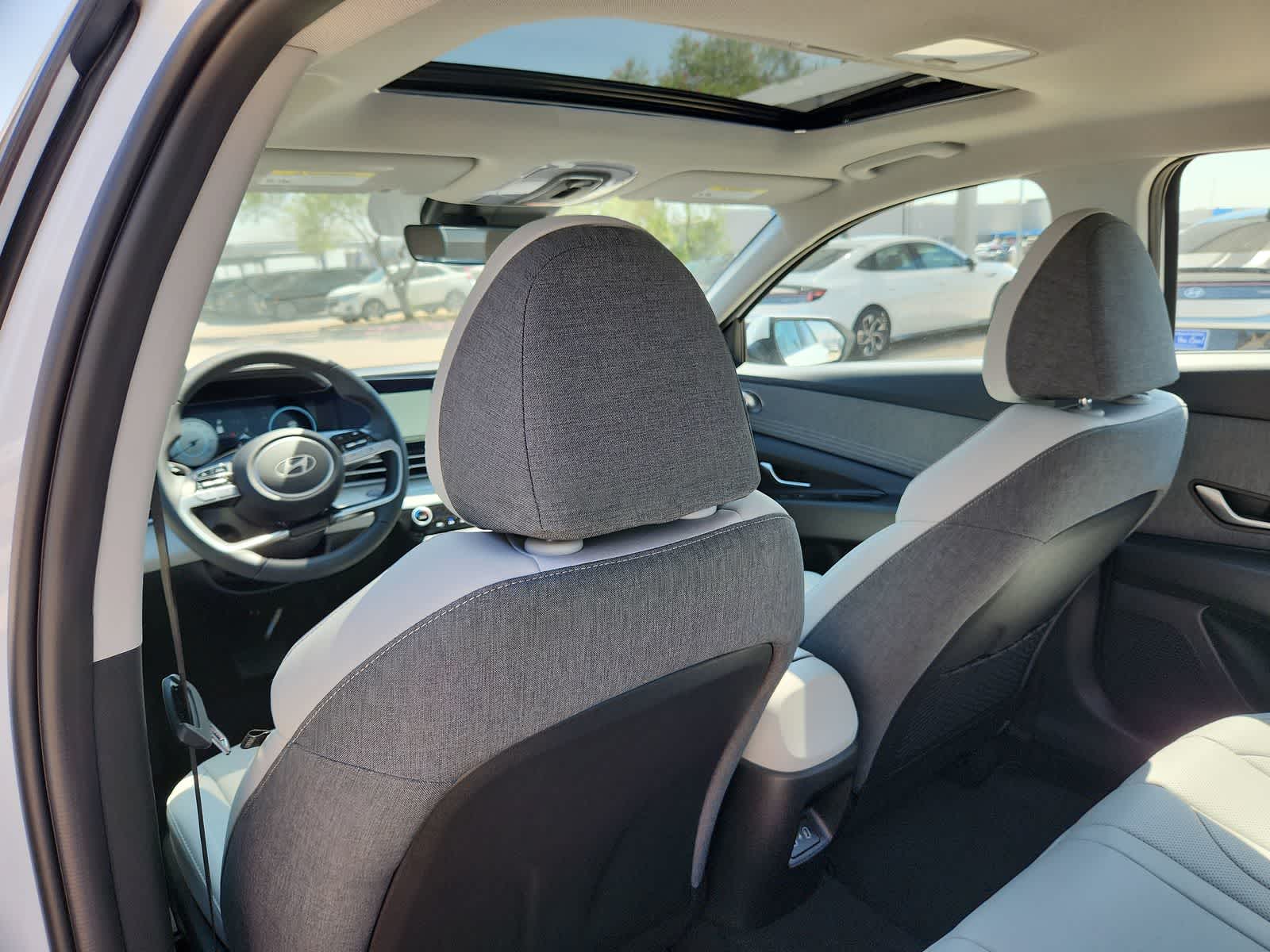 new 2025 Hyundai Elantra car, priced at $28,330