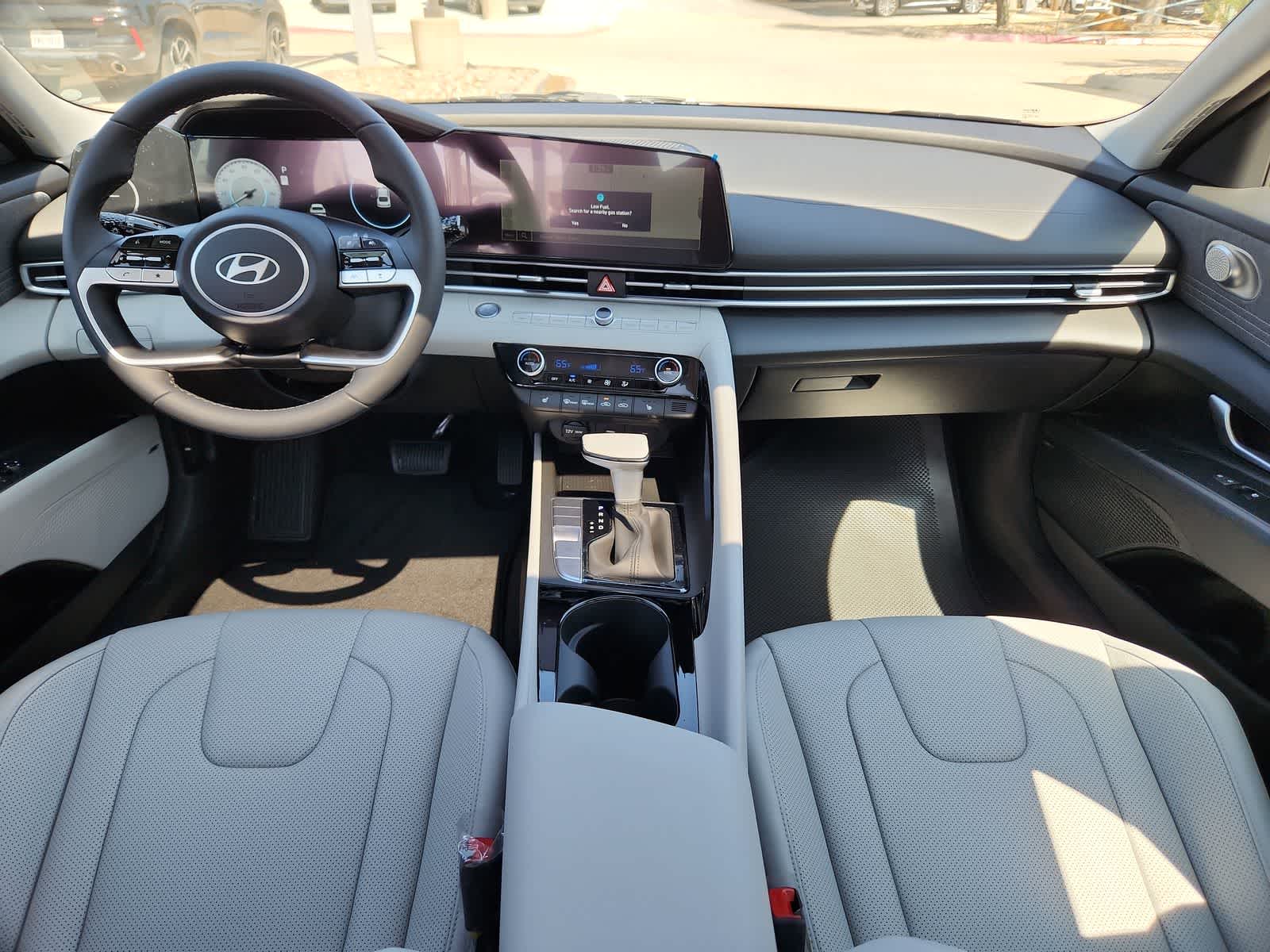 new 2025 Hyundai Elantra car, priced at $28,440