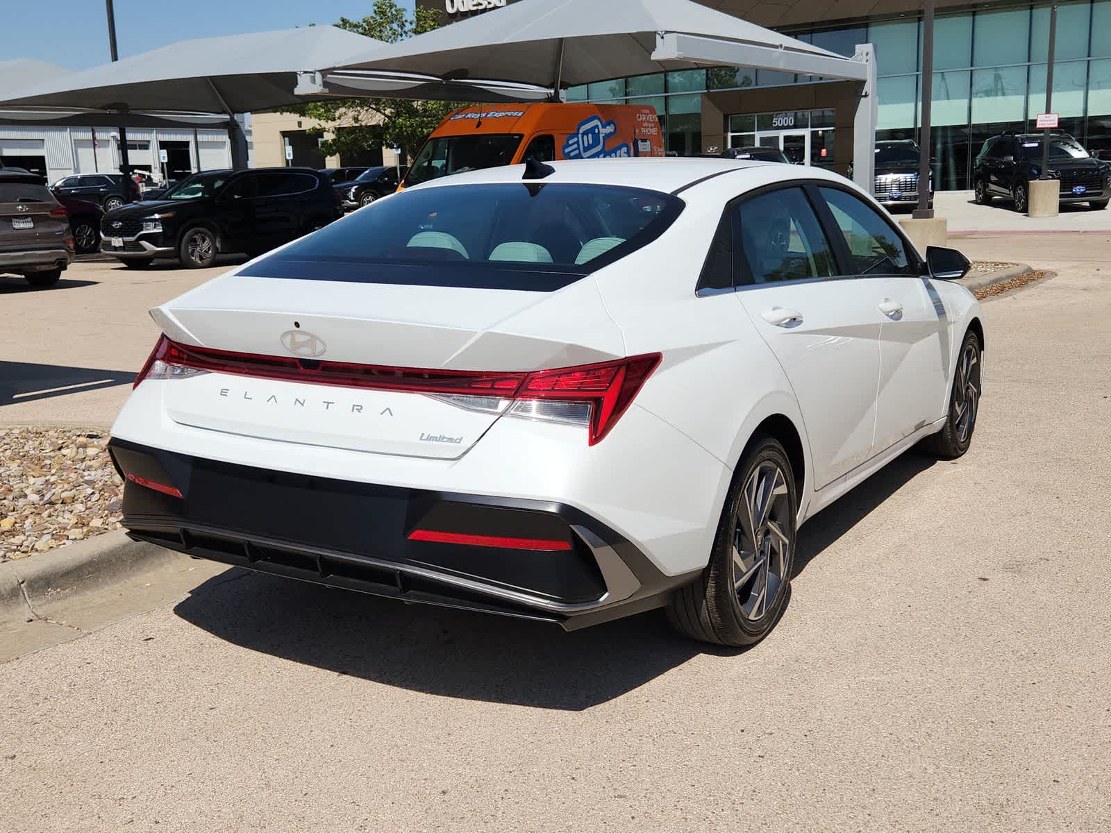 new 2025 Hyundai Elantra car, priced at $28,440