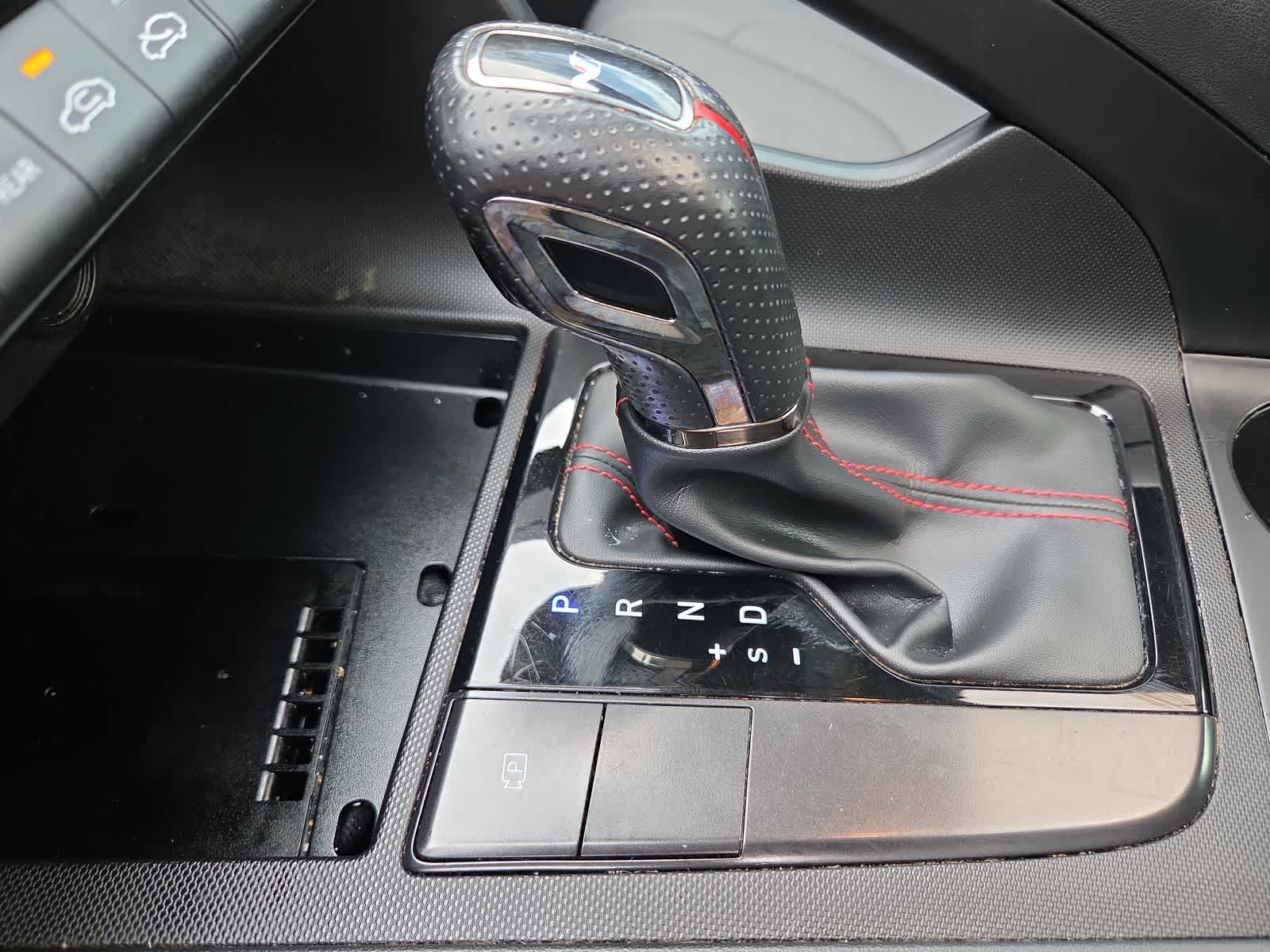 used 2022 Hyundai Elantra car, priced at $17,988