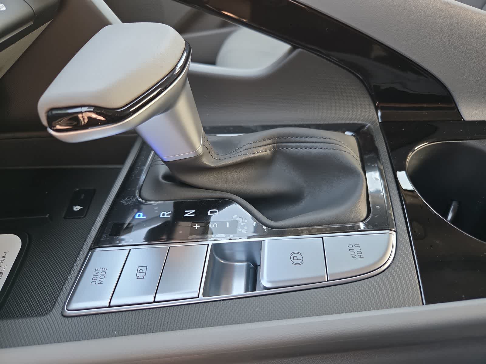 new 2026 Hyundai Elantra car, priced at $24,930
