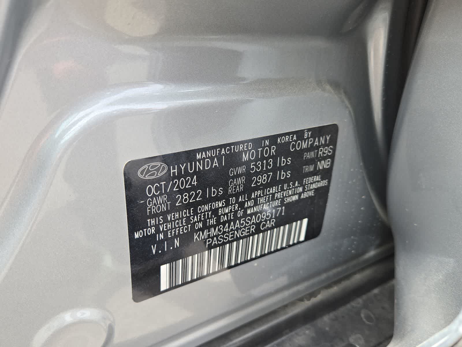 new 2025 Hyundai IONIQ 6 car, priced at $33,025