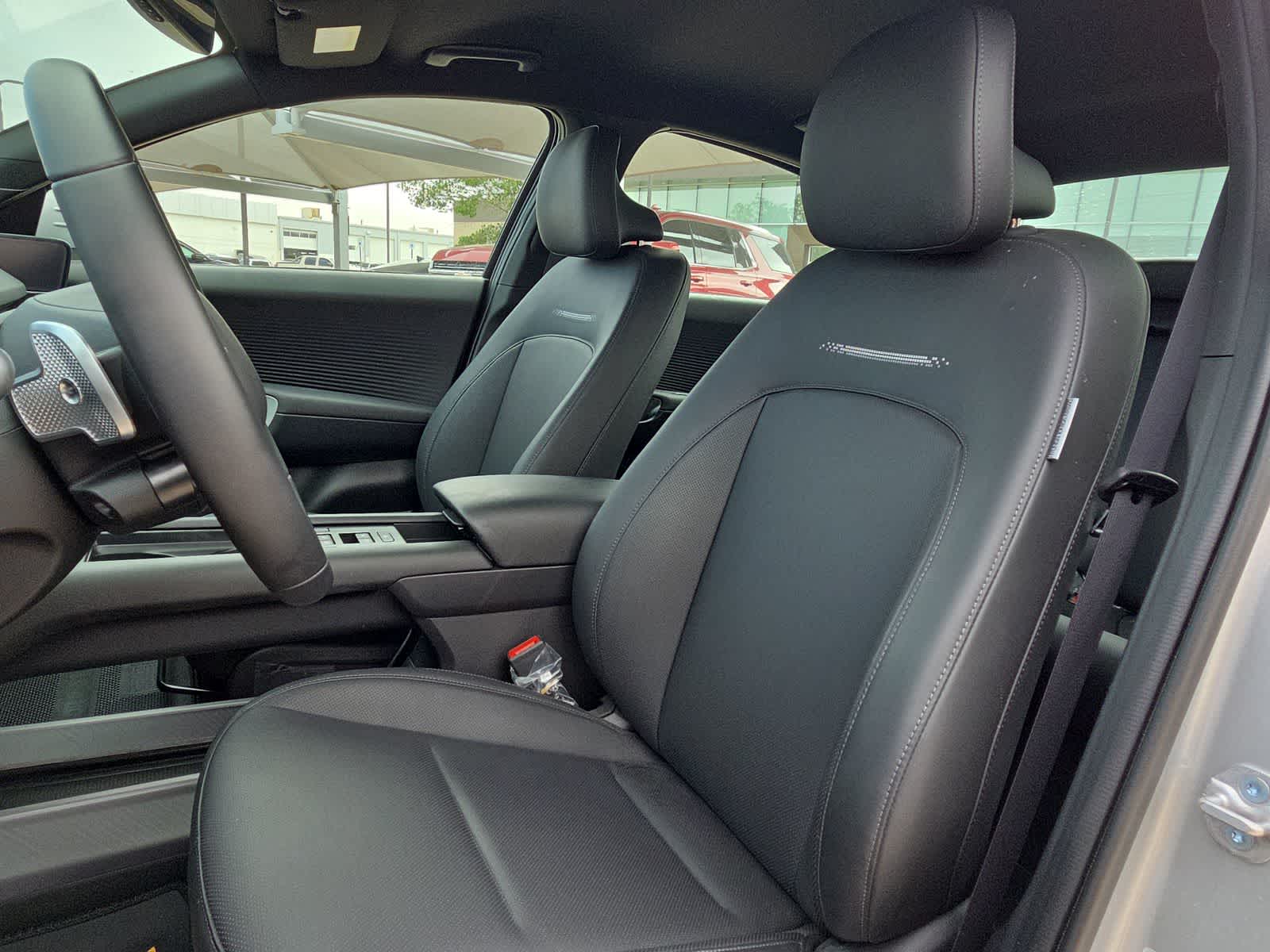 new 2025 Hyundai IONIQ 6 car