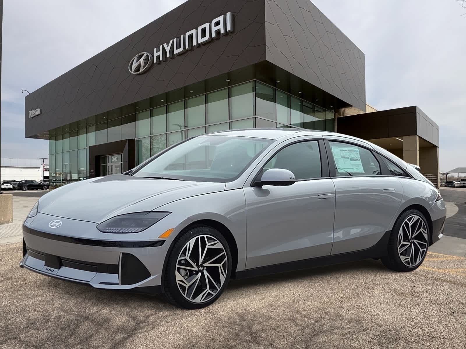 new 2025 Hyundai IONIQ 6 car