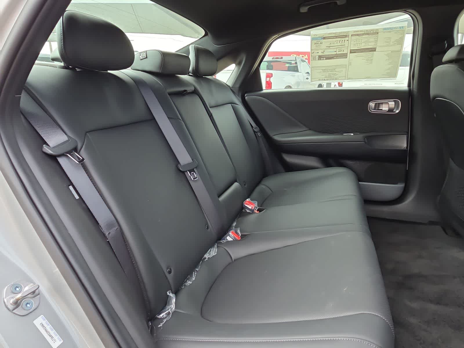 new 2025 Hyundai IONIQ 6 car