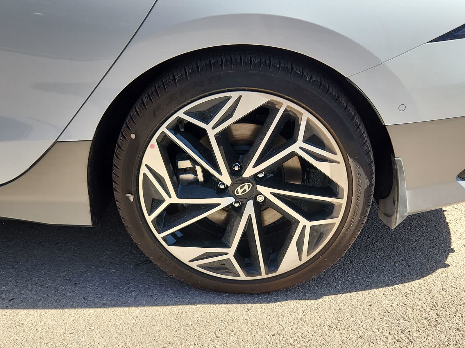 new 2025 Hyundai IONIQ 6 car, priced at $42,380