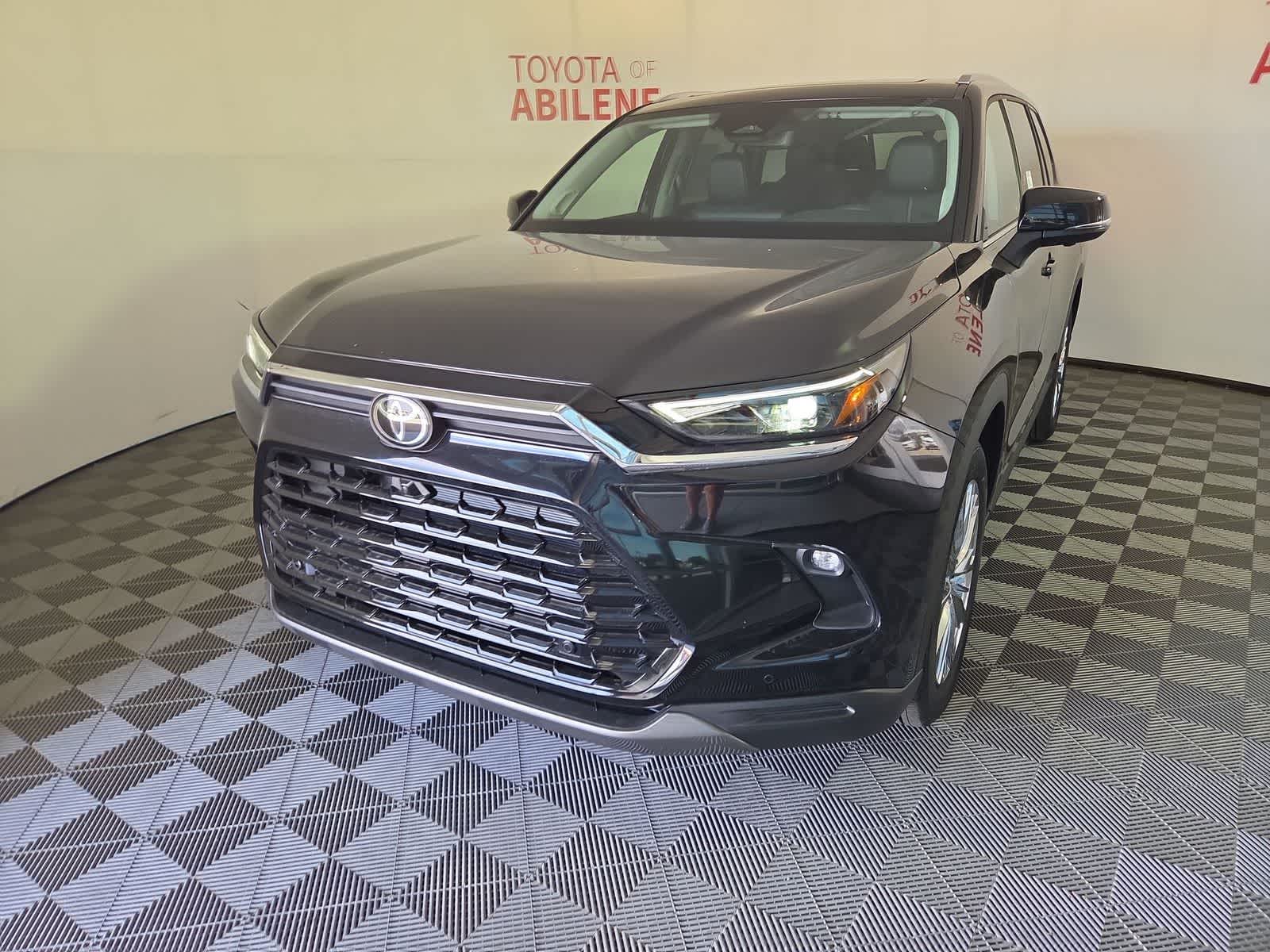 Midnight Black Metallic 2026 Toyota Grand Highlander SUV / Crossover All-Wheel Drive Automatic