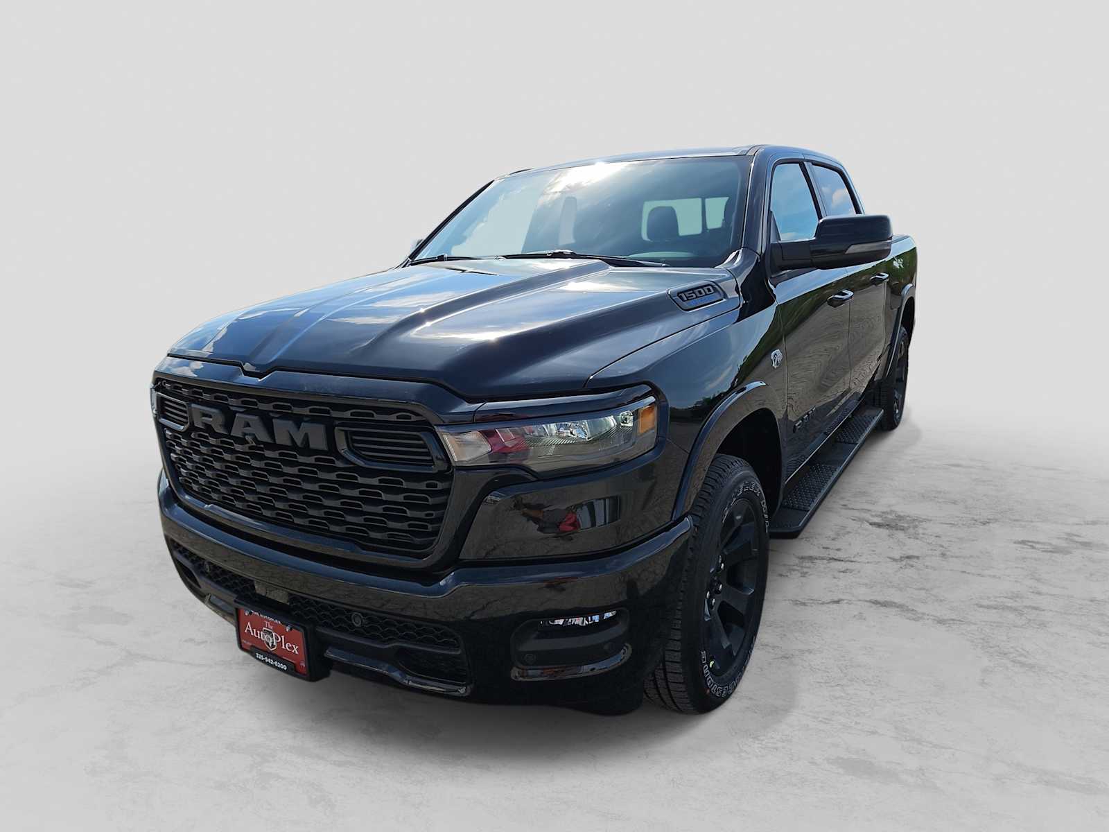 Diamond Black Crystal Pearlcoat 2026 RAM 1500 Lone Star Crew Cab 4WD Pickup Truck Four-Wheel Drive 8-Speed Automatic
