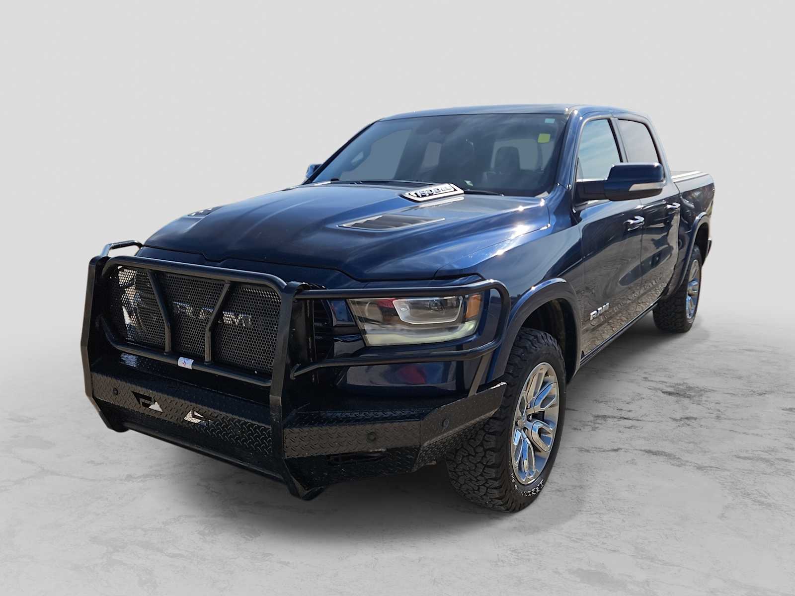 2022 RAM 1500 Laramie Crew Cab 4WD