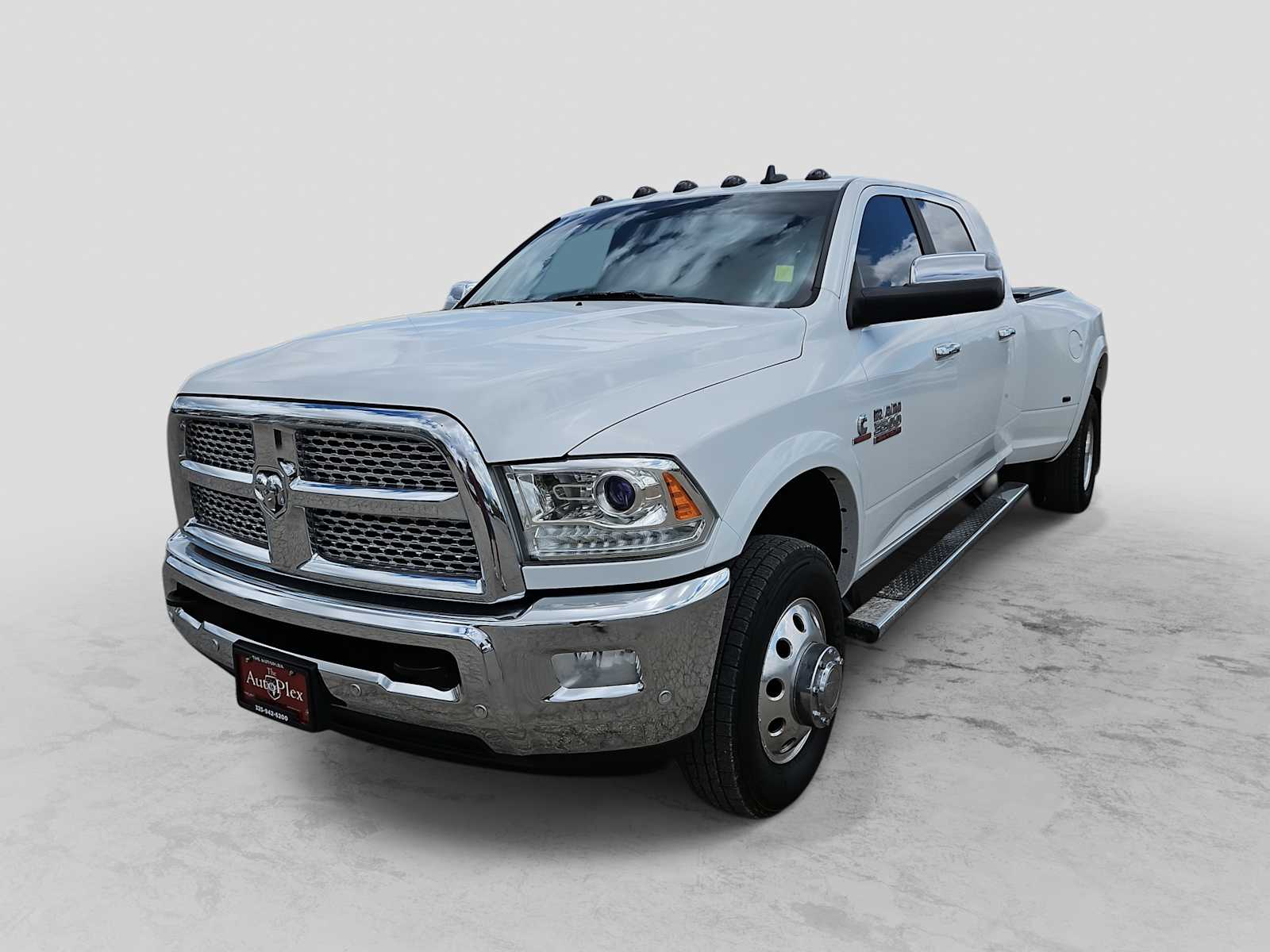 Bright White Clearcoat 2018 RAM 3500 Laramie Mega Cab DRW 4WD Pickup Truck Four-Wheel Drive 6-Speed Automatic