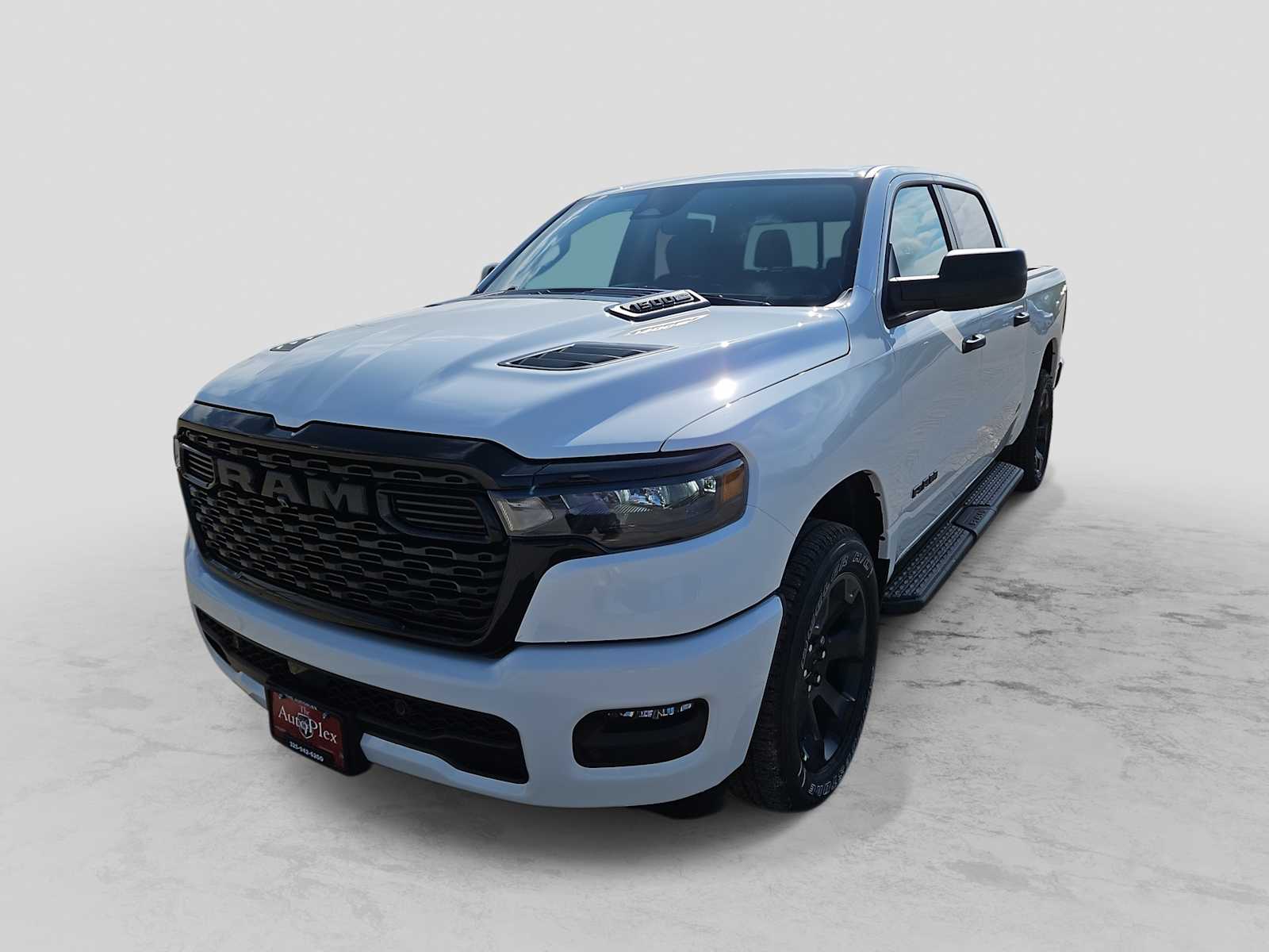 Bright White Clearcoat 2026 RAM 1500 Express Crew Cab 4WD Pickup Truck Four-Wheel Drive 8-Speed Automatic